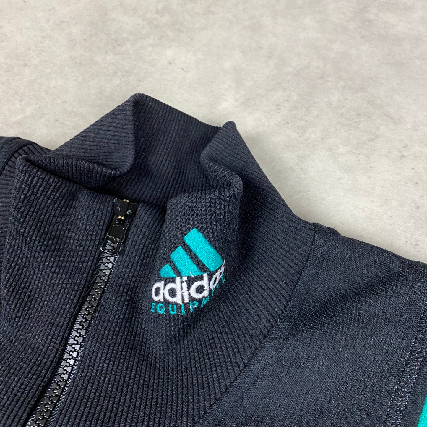 Adidas EQP RARE heavyweight suit (M-L)