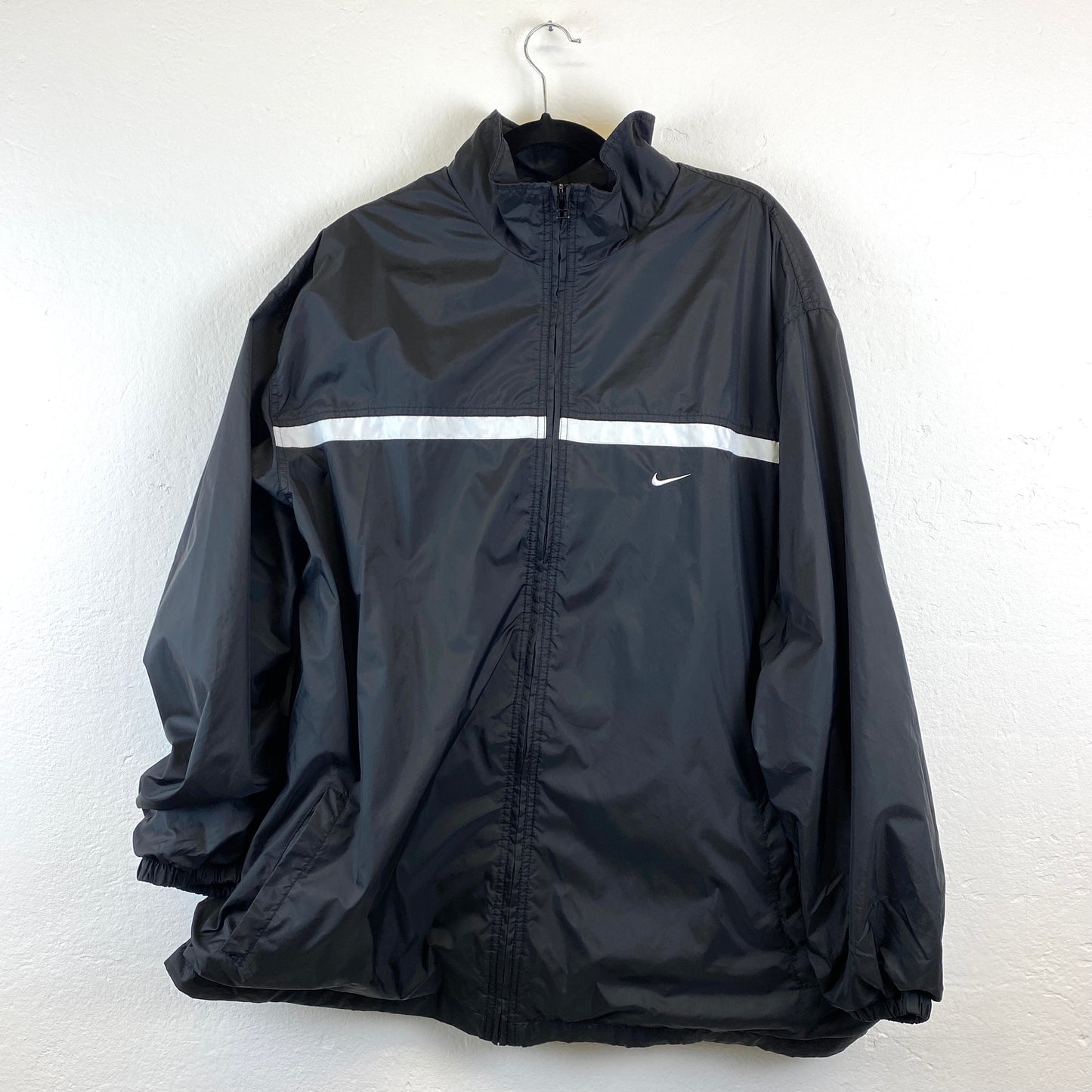Nike black tag track jacket (XL-XXL)