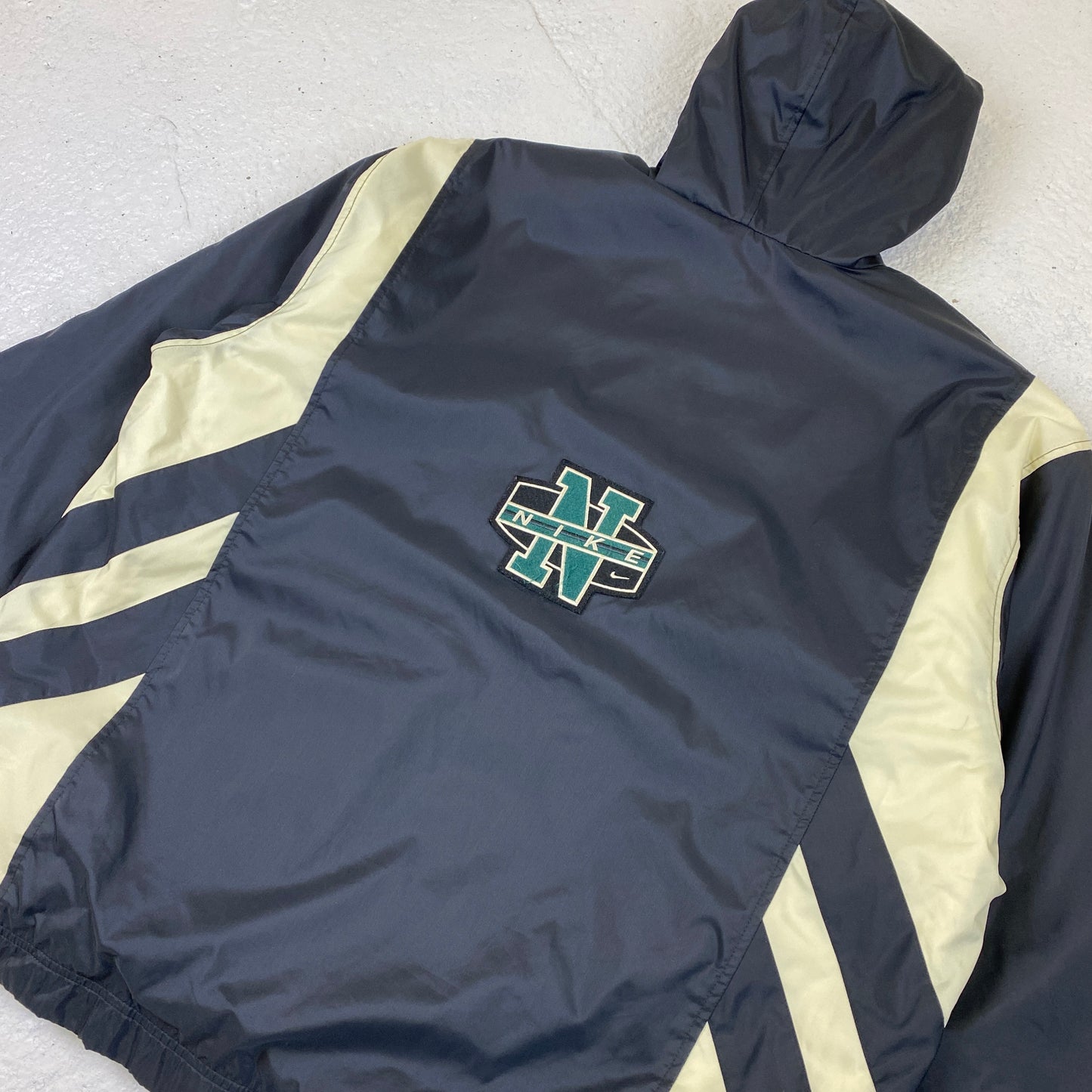 Nike RARE jacket (XL)