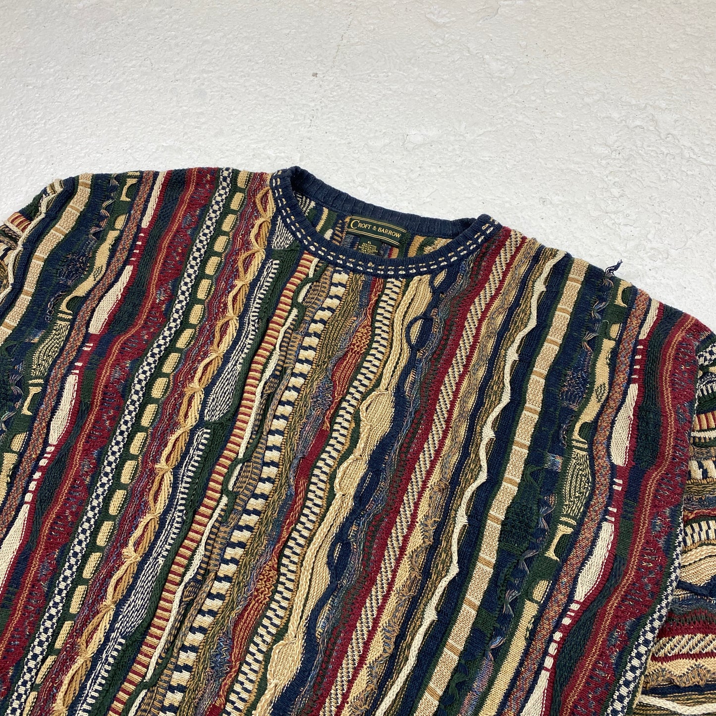 Knit RARE heavyweight sweater (L-XL)
