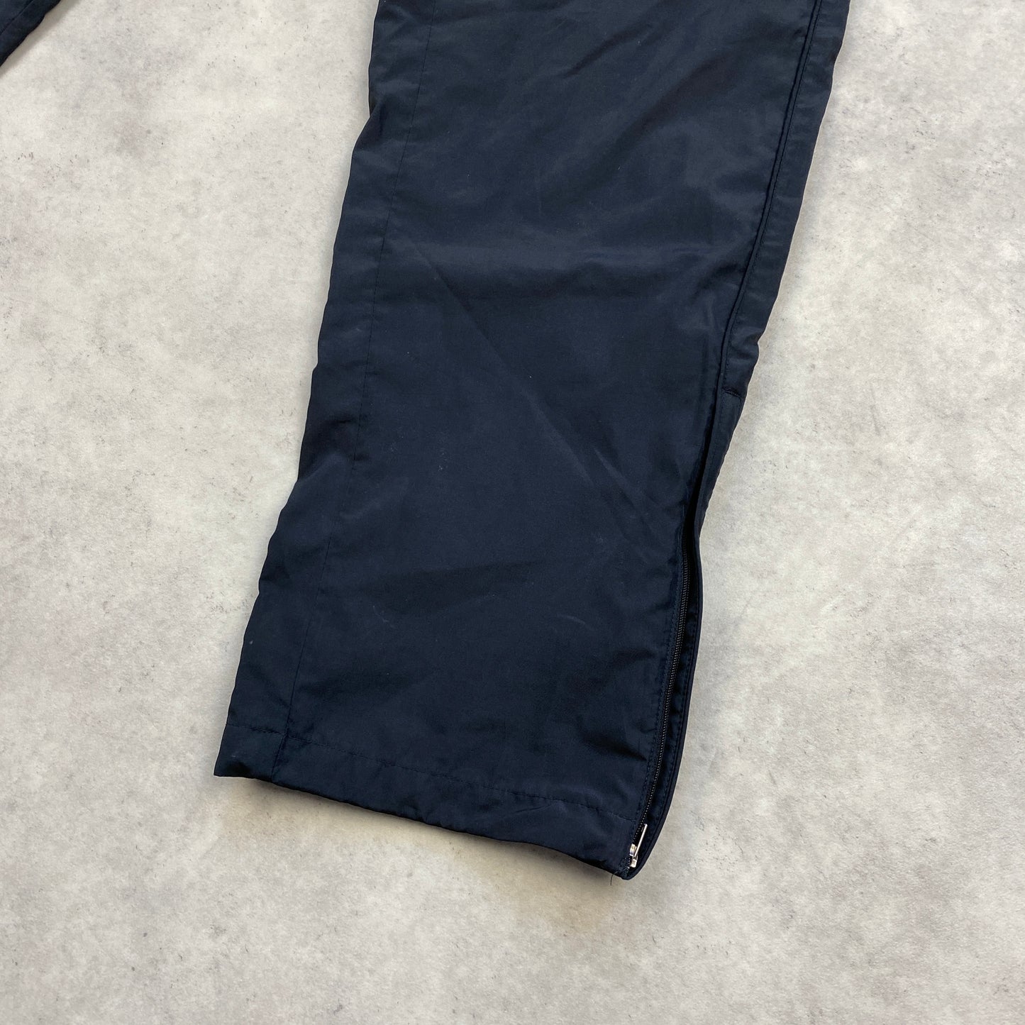 Nike track pants (M-L)