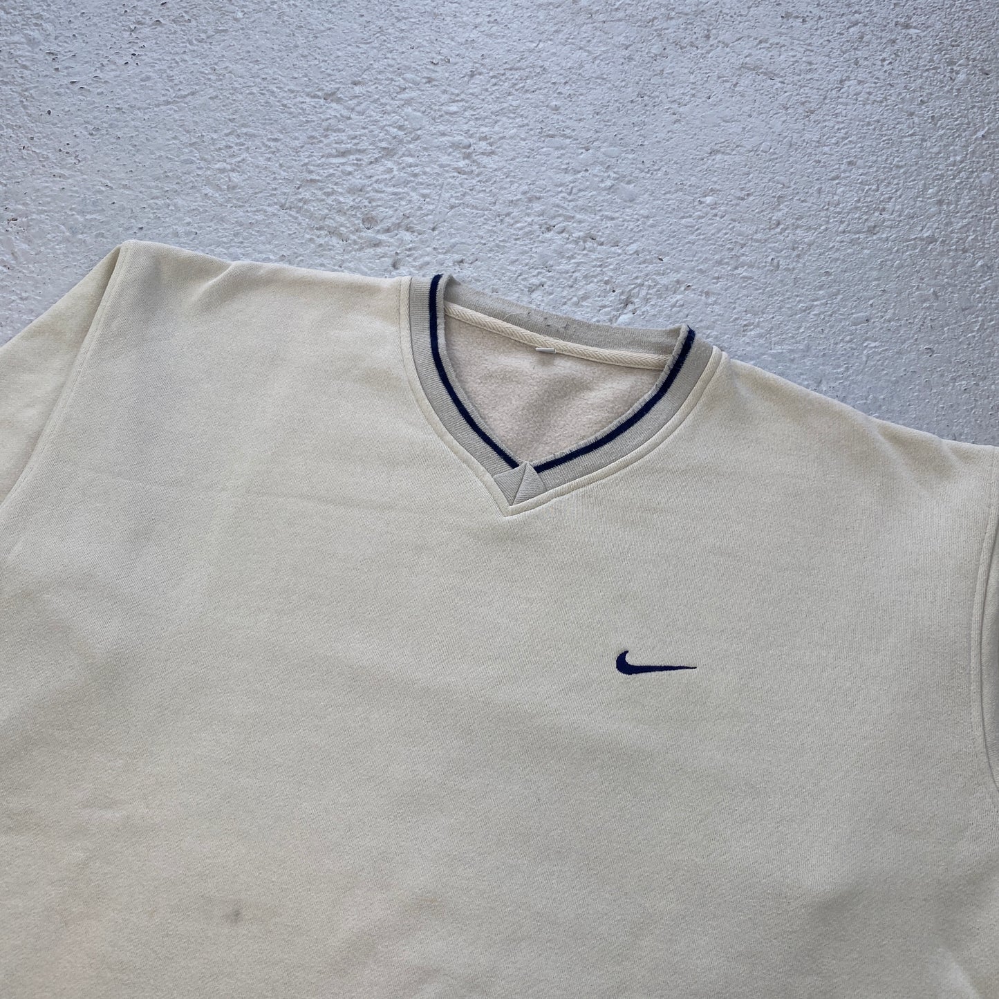 Nike RARE v-neck heavyweight sweater (L-XL)