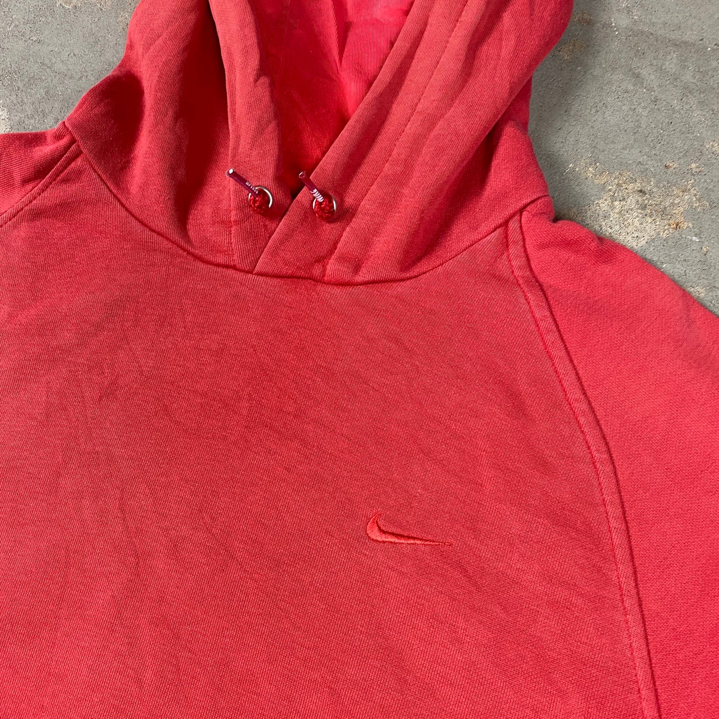 Nike embroidered swoosh hoodie (S-M)