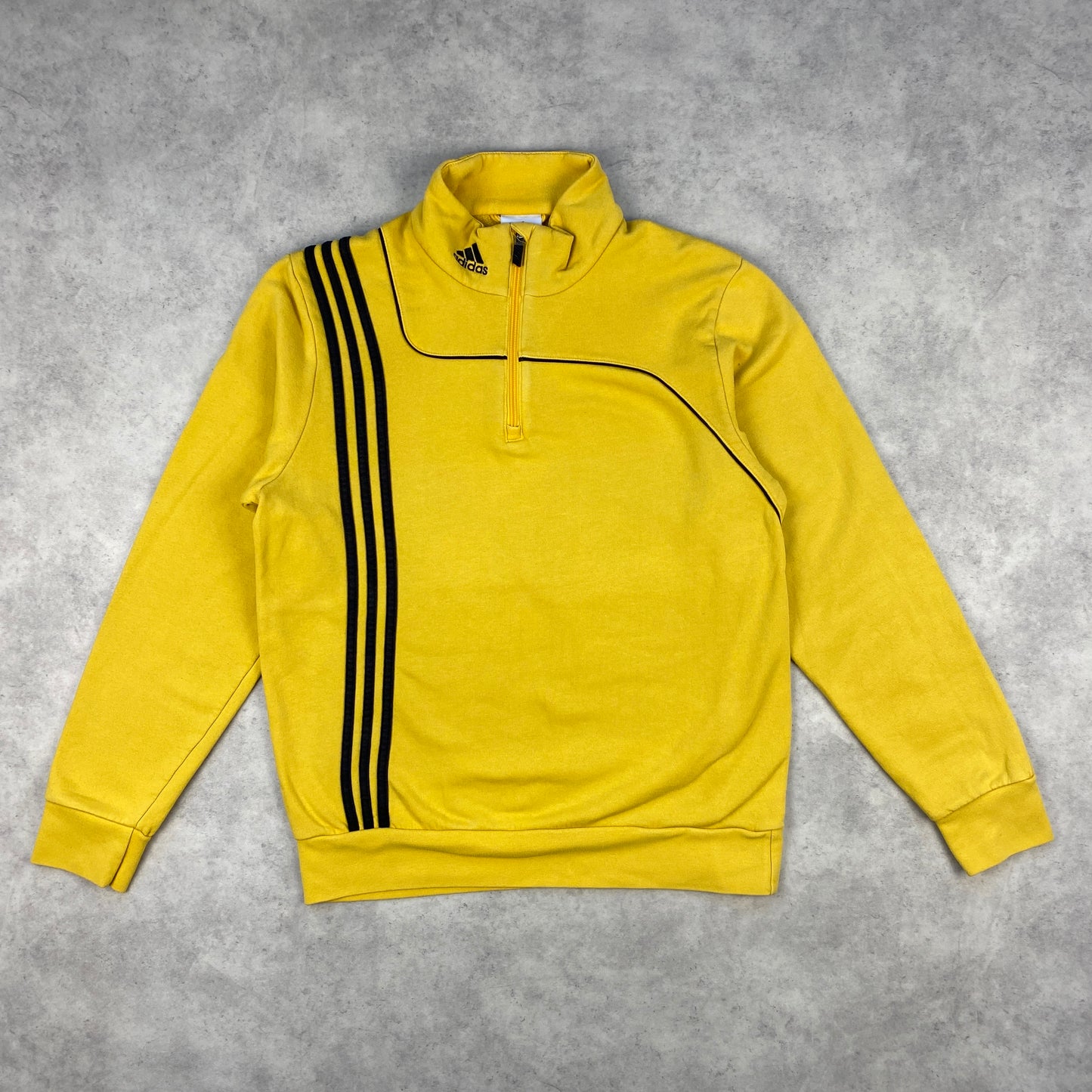 Adidas 1/4 zip sweater (M)