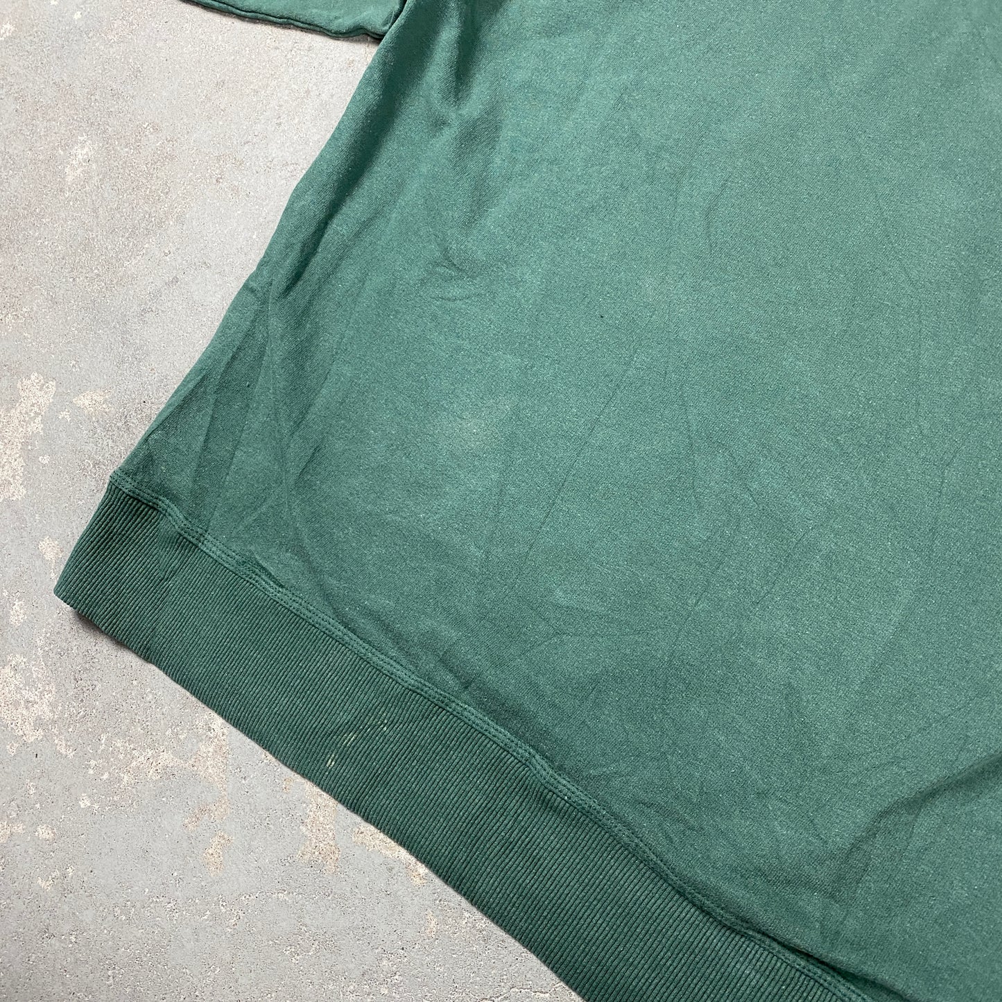Champion washed out green sweater (XL)
