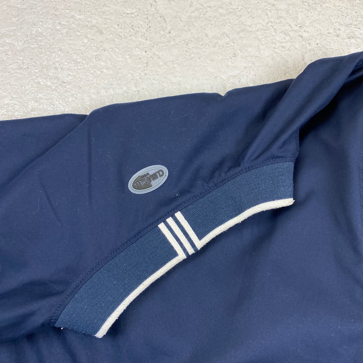 Adidas heavyweight windbreaker (L)