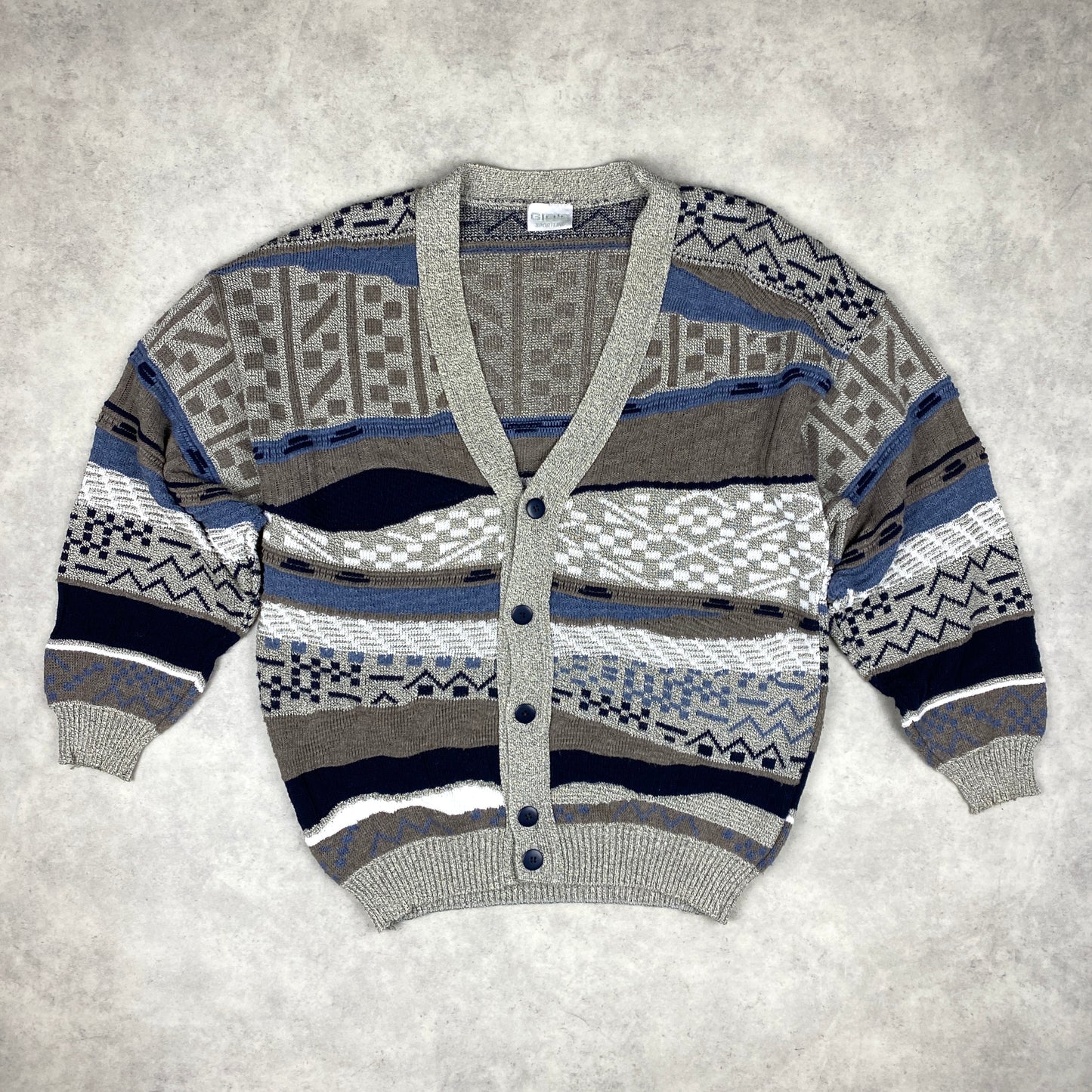 VTG knit heavyweight cardigan sweater (M-L)