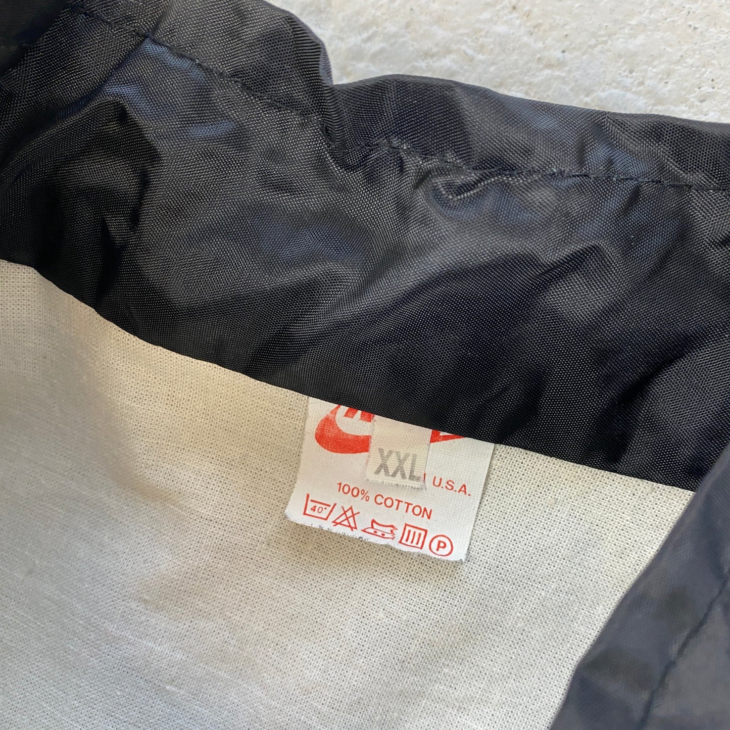 Nike Lakers RARE Bootleg track jacket (M-L)