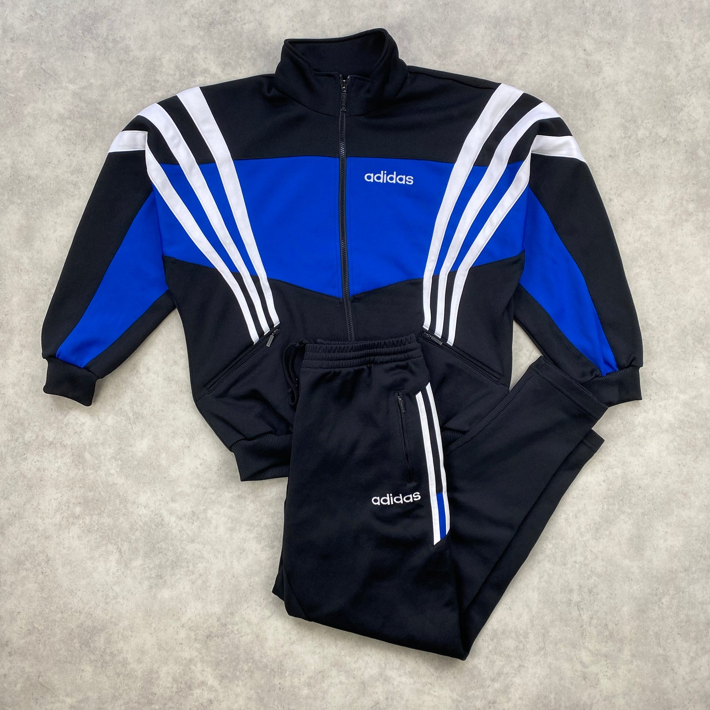 Adidas RARE tracksuit (L)