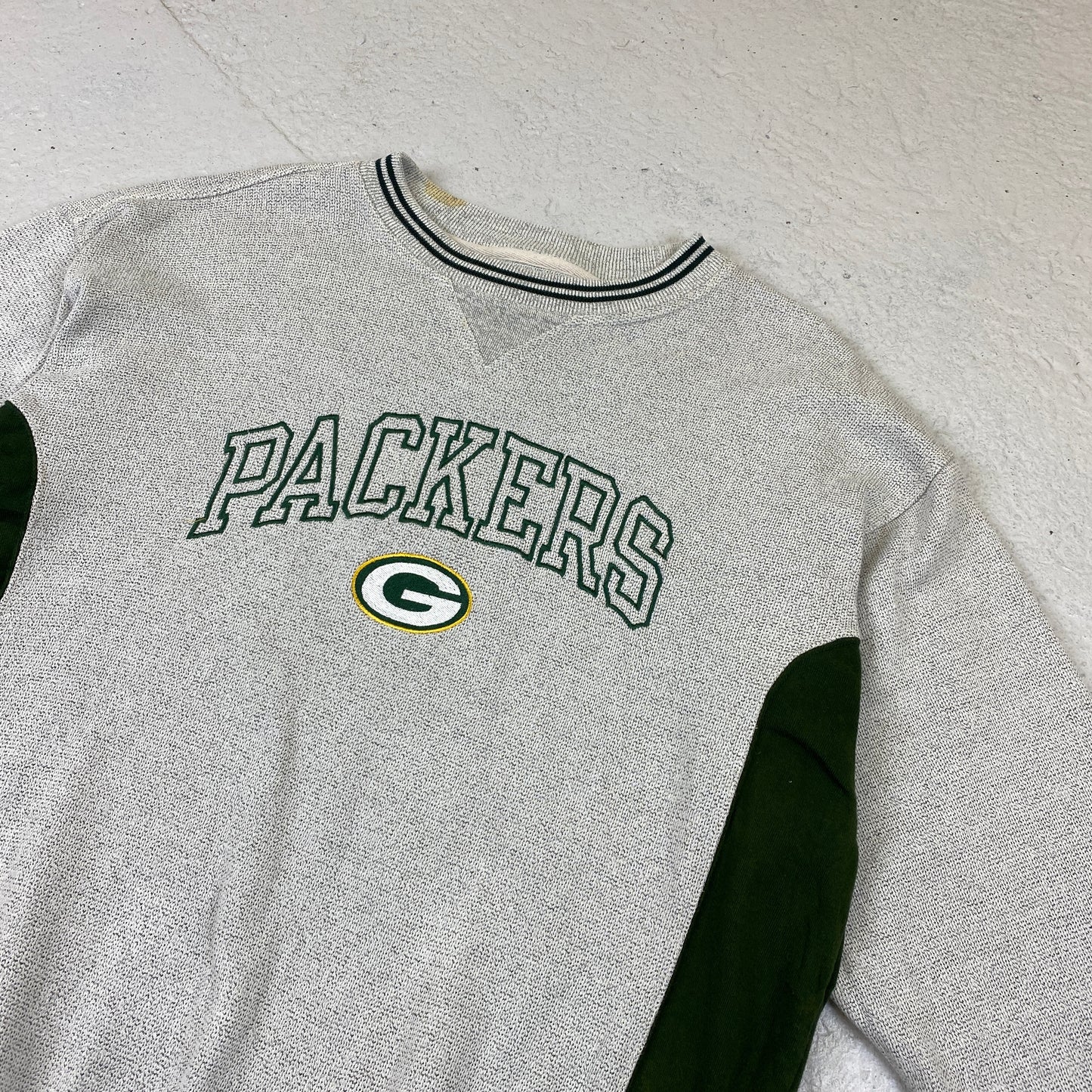 Green Bay Packers heavyweight embroidered sweater (L-XL)