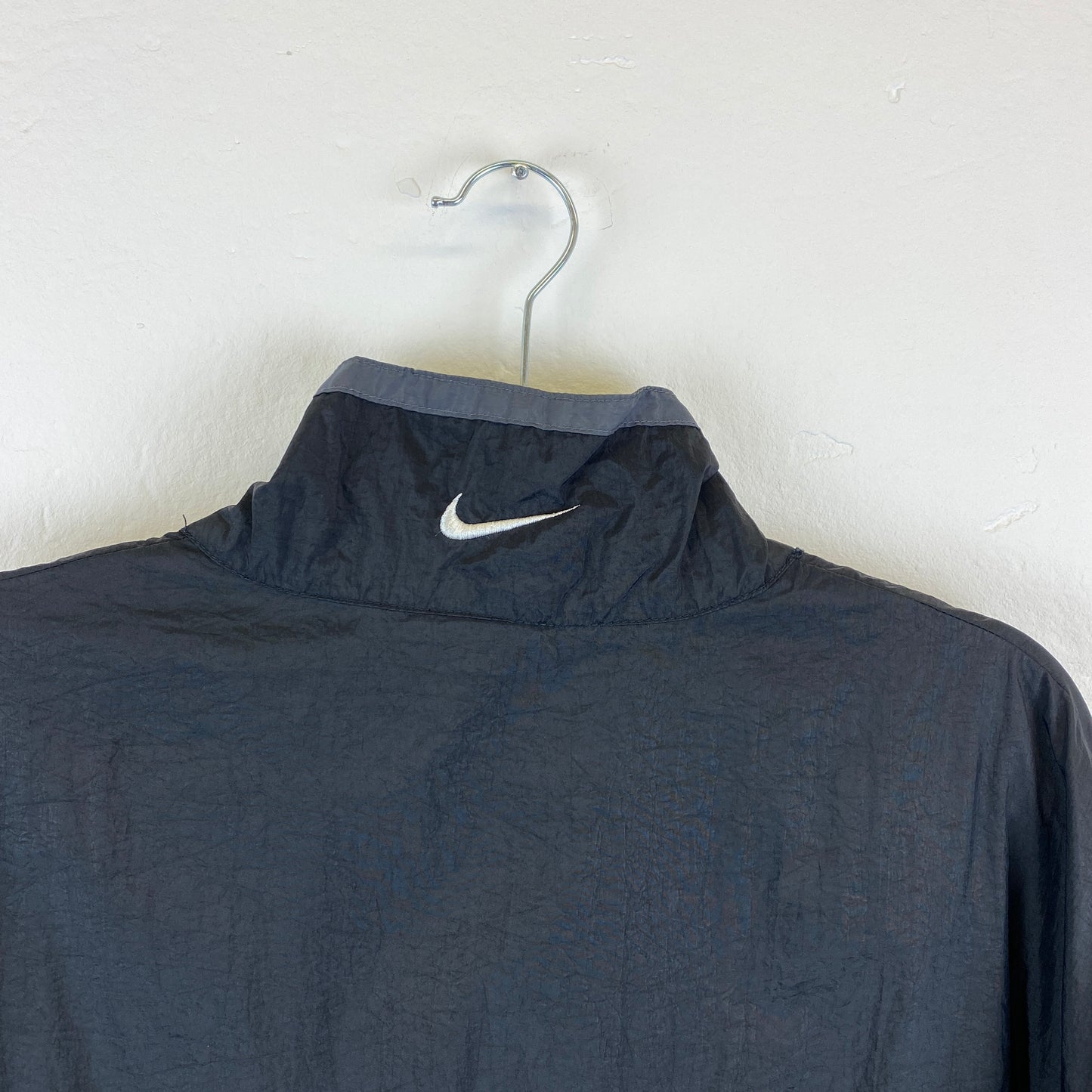 Nike RARE embroidered track jacket (XL)