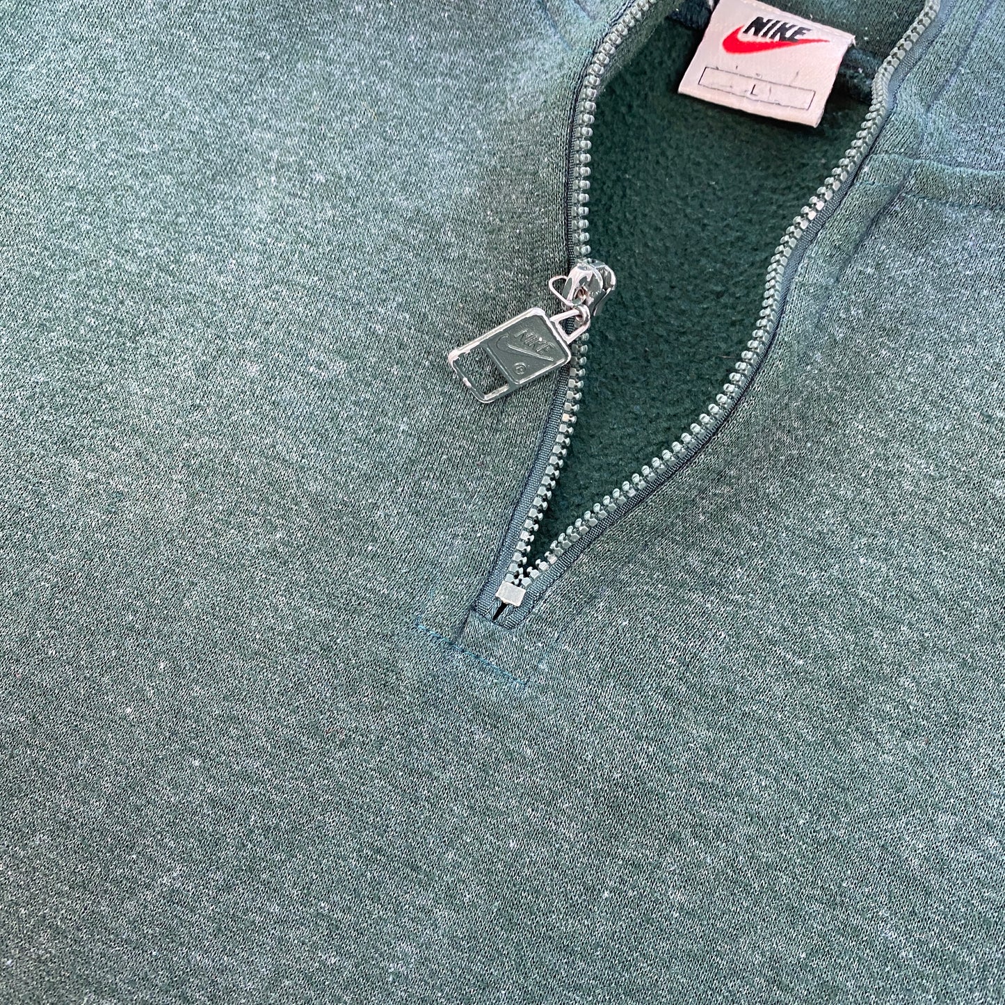Nike RARE 1/4 zip sweater (L)