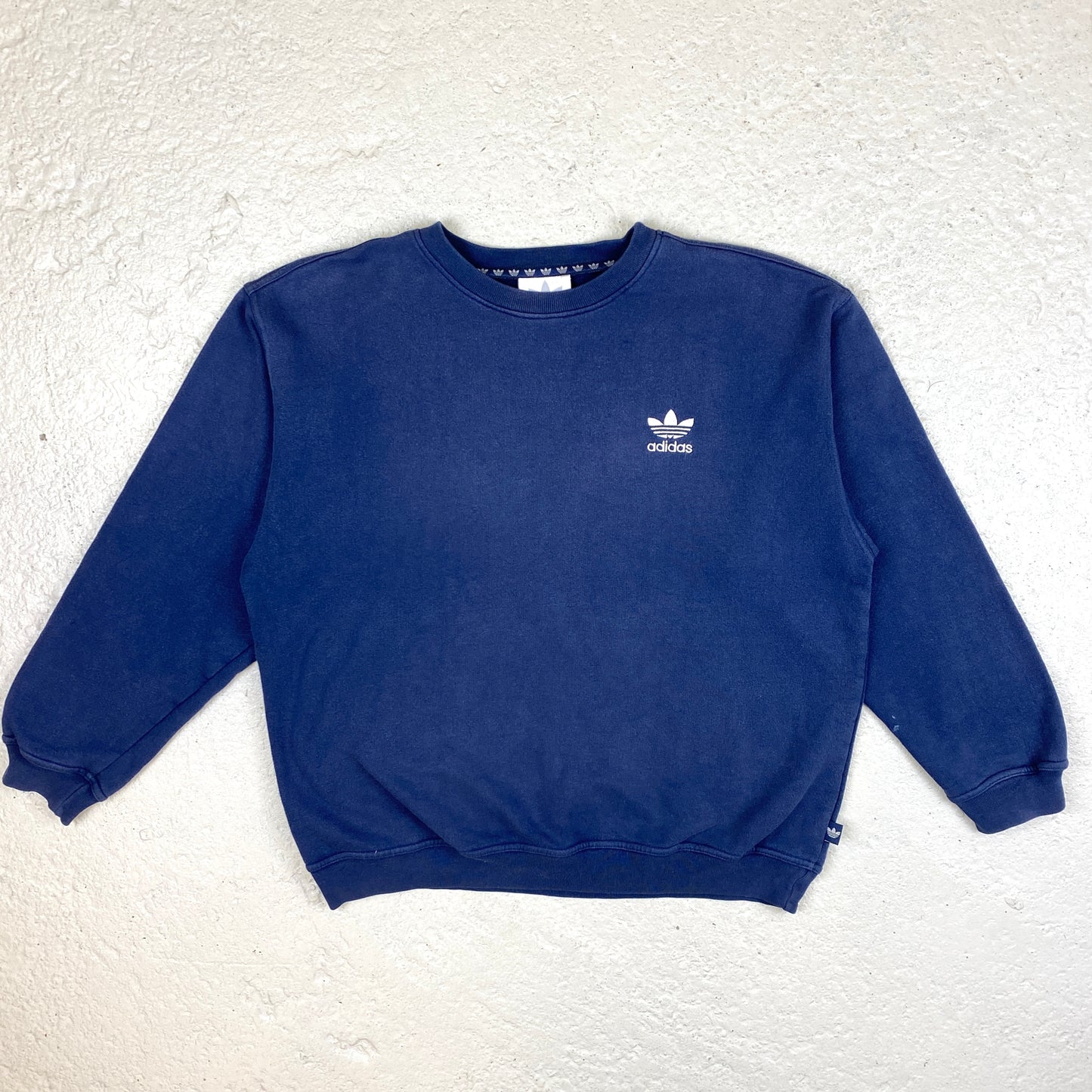 Adidas heavyweight sweater (M)