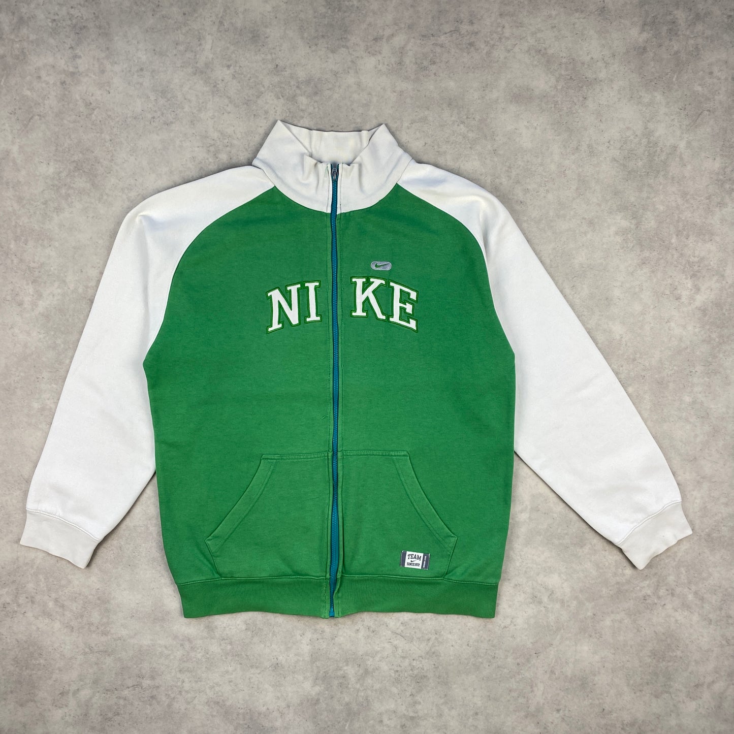 Nike RARE zip sweater (M-L)
