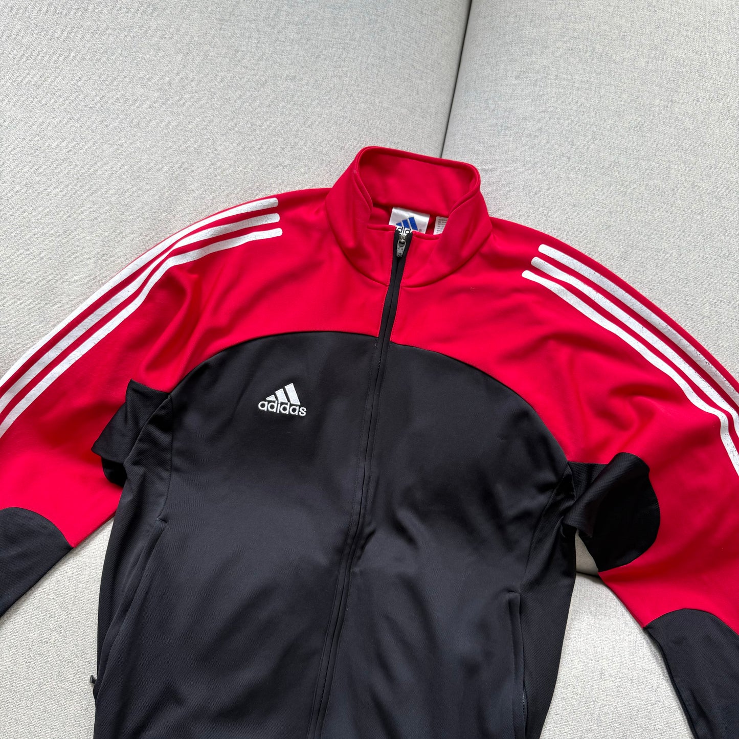 Adidas jacket (M)