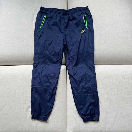Nike track pants (L)
