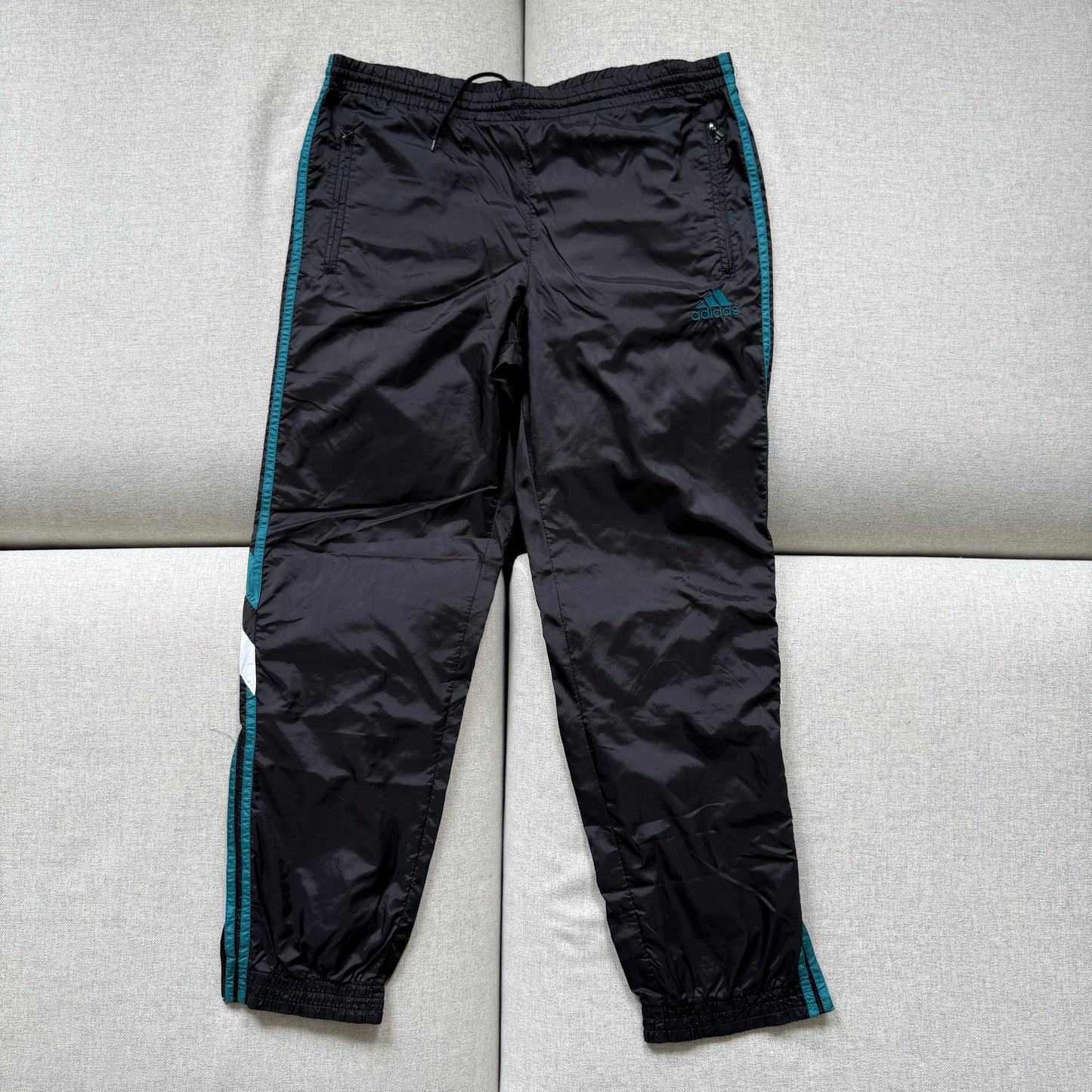 Adidas track pants (M)