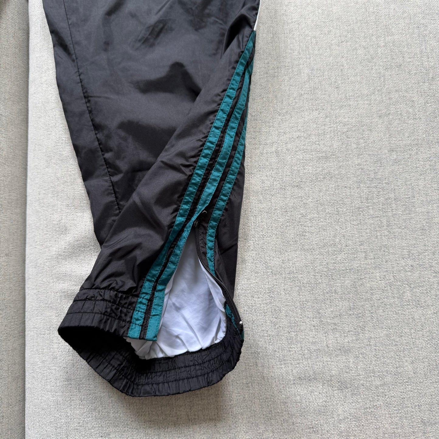 Adidas track pants (M)