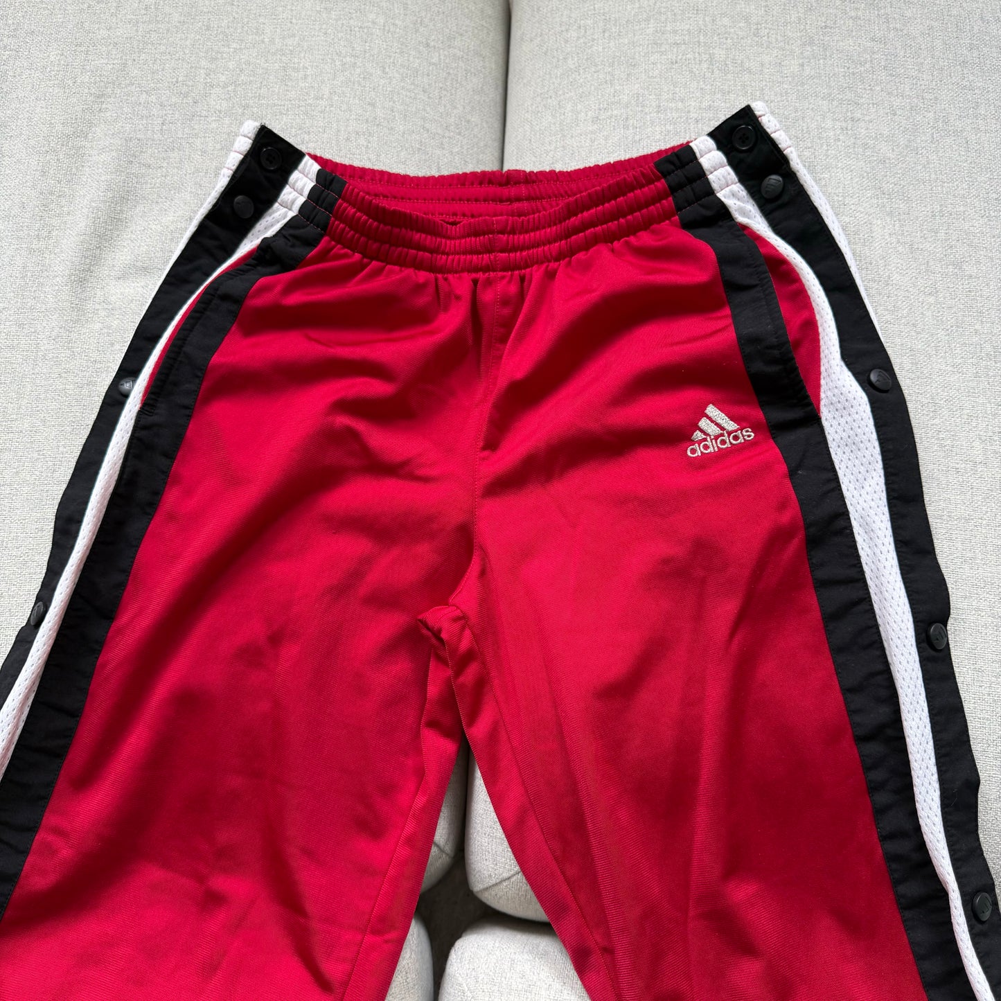 Adidas pants (M)