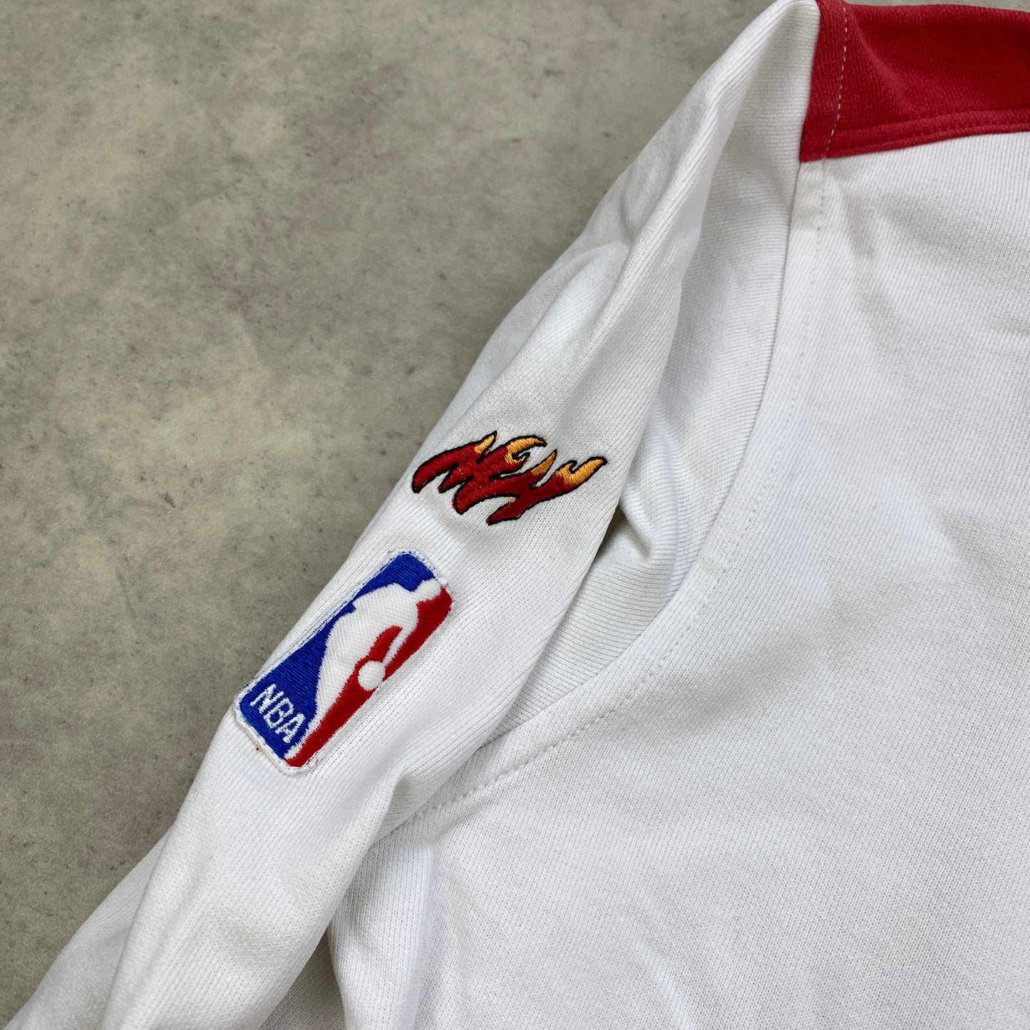 Adidas RARE NBA Miami Heat zip heavyweight sweater (S-M)