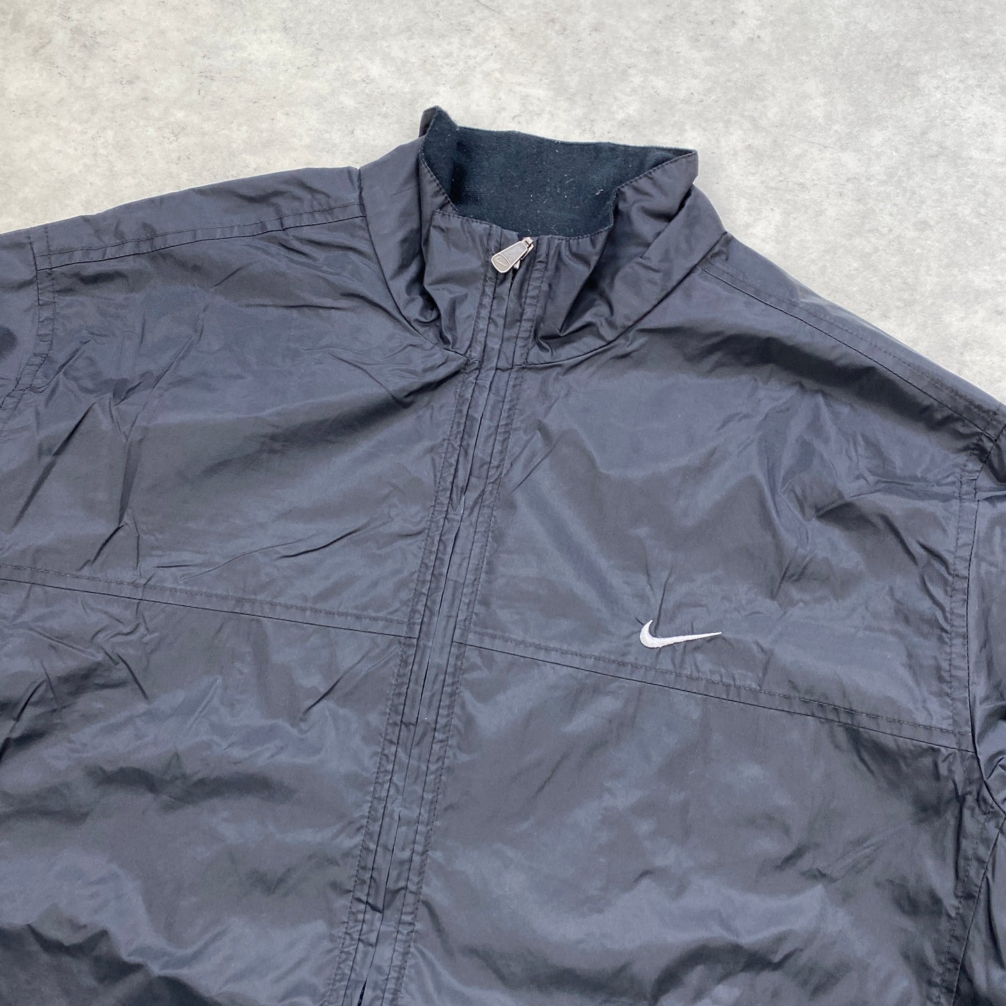 Nike track jacket (M)