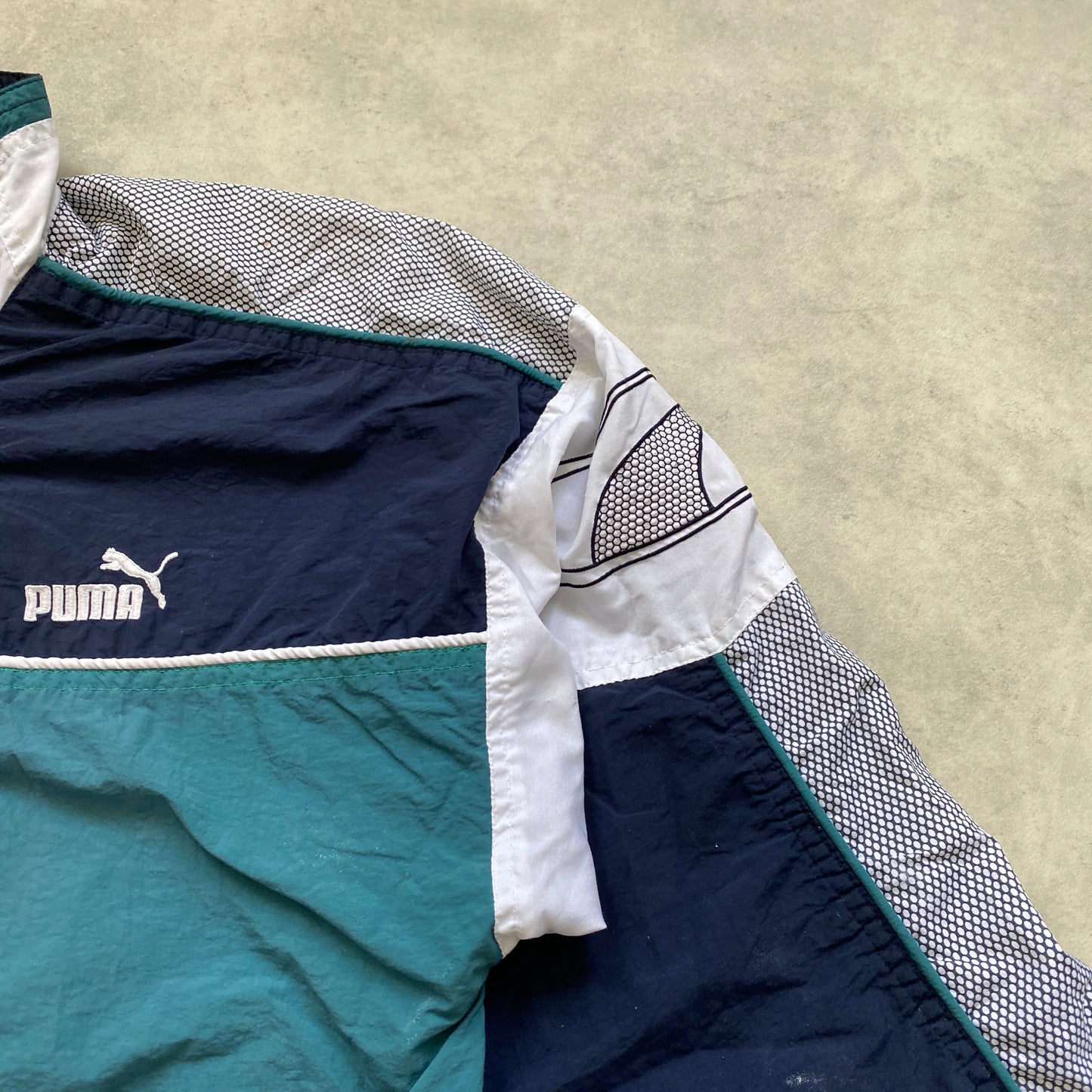 Puma RARE track jacket (L-XL)