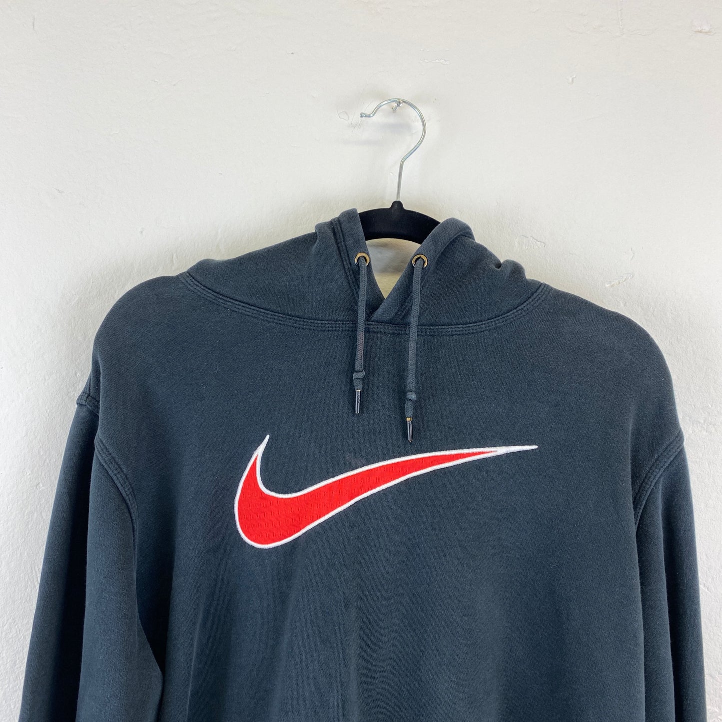 Nike embroidered big swoosh hoodie (S)