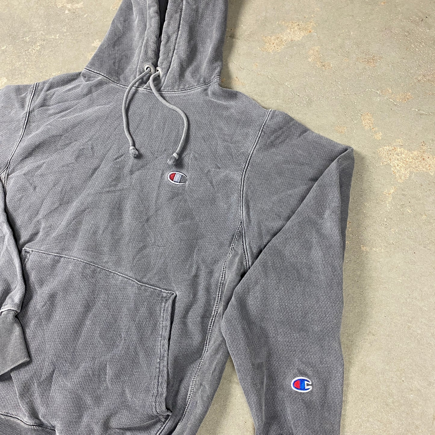 Champion washed out dark grey embroidered hoodie (XS)