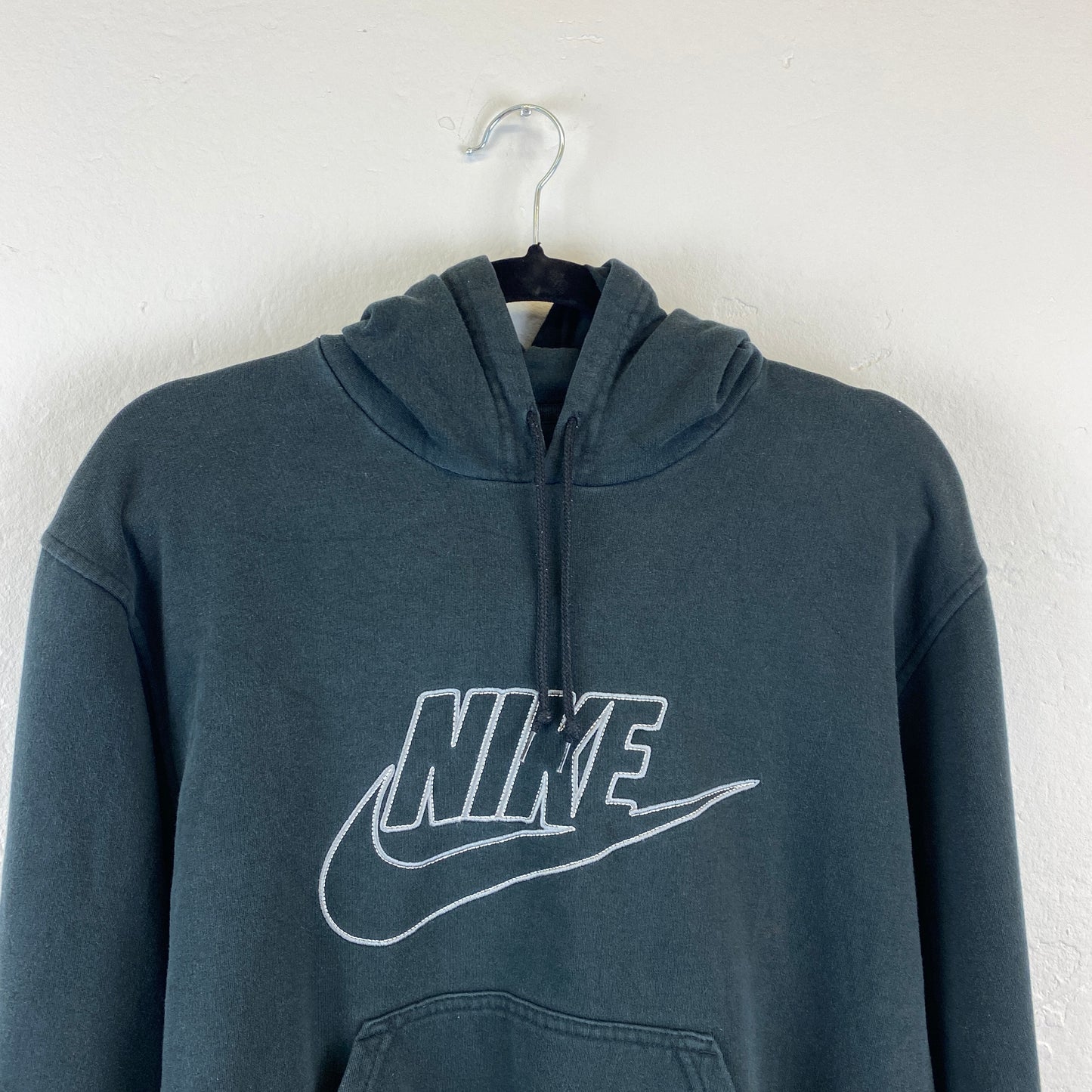 Nike embroidered hoodie (S)