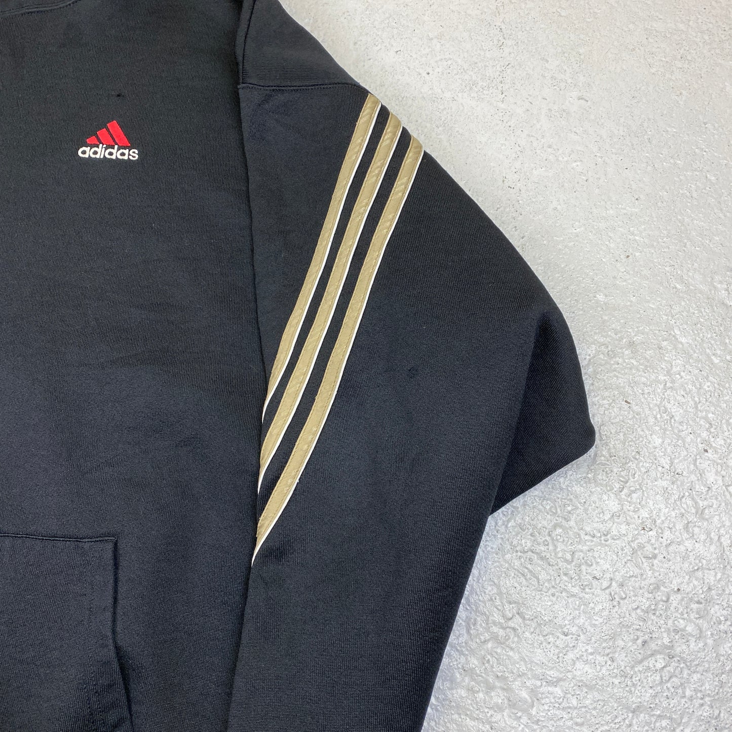 Adidas RARE embroidered hoodie (XL)
