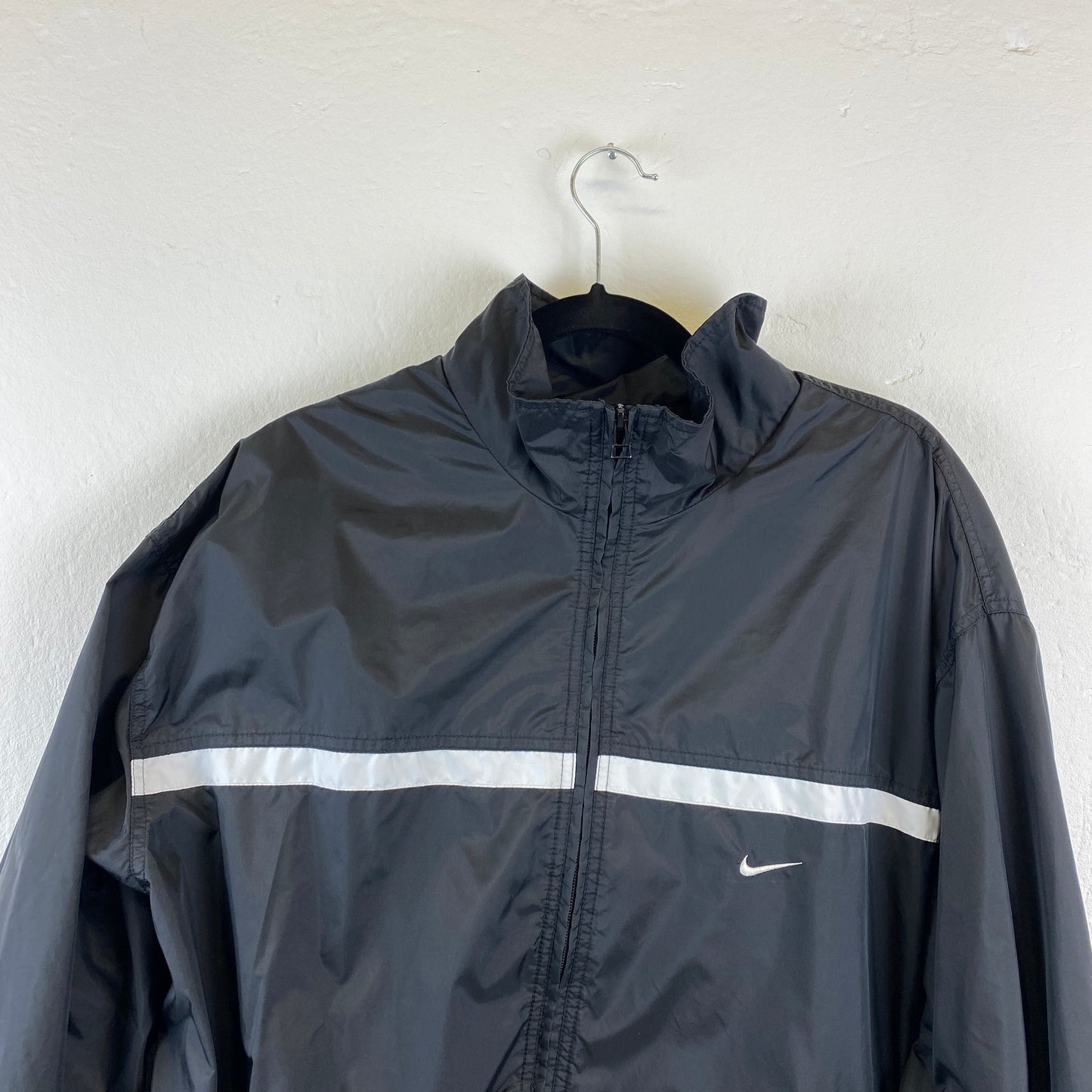 Nike black tag track jacket (XL-XXL)