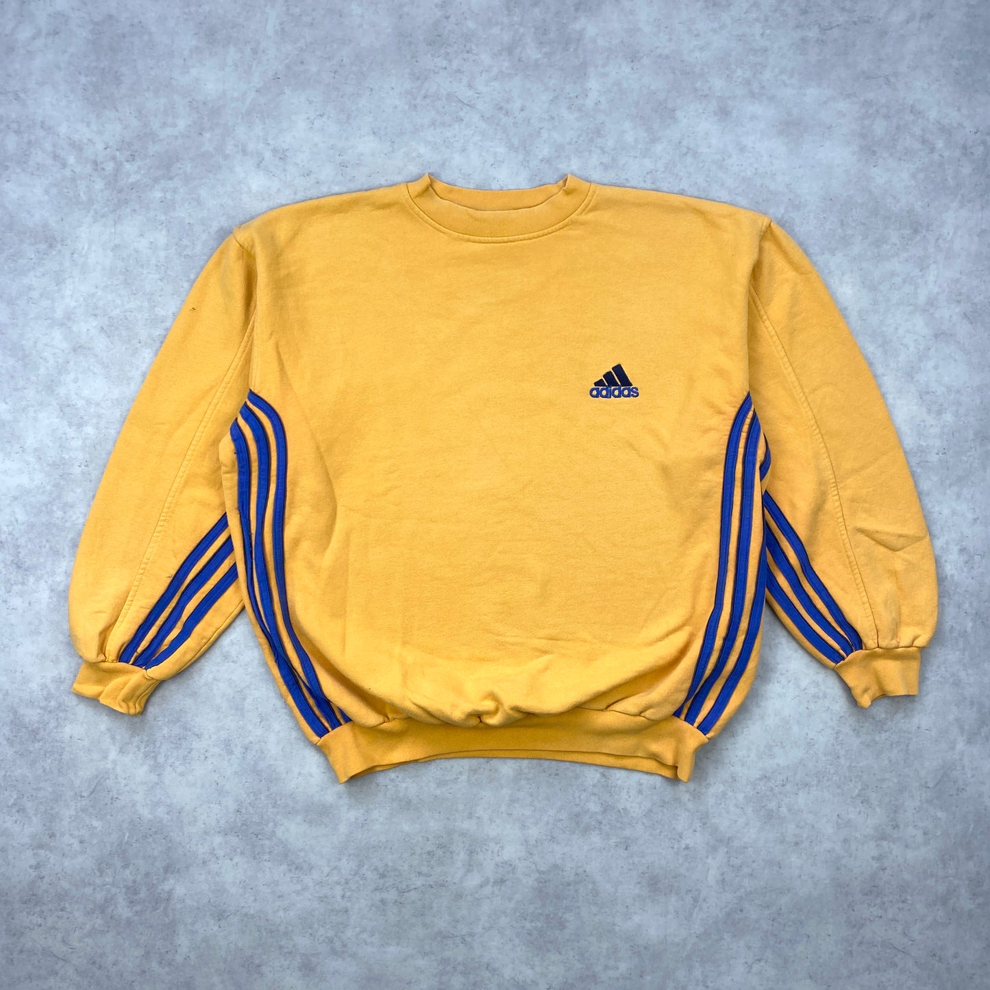 Adidas RARE heavyweight sweater (L)