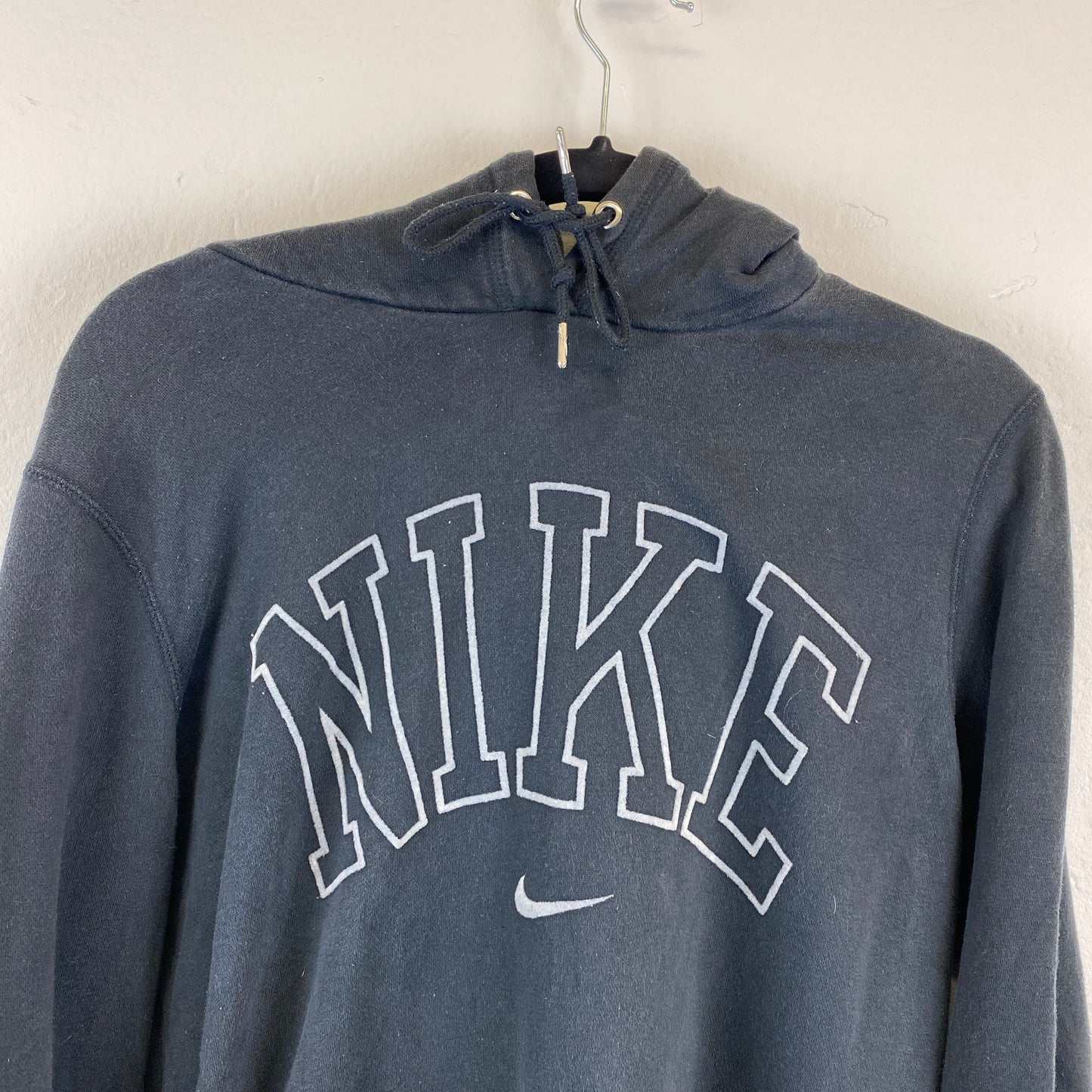 Nike embroidered center swoosh hoodie (S-M)
