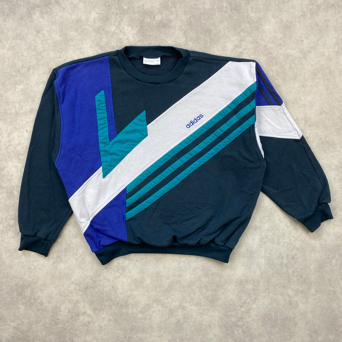 Adidas RARE sweater (S)