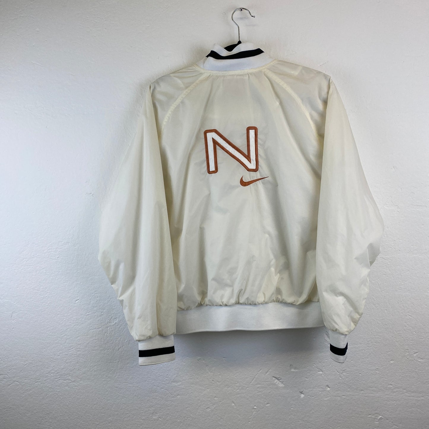 Nike RARE embroidered jacket (XS-S)