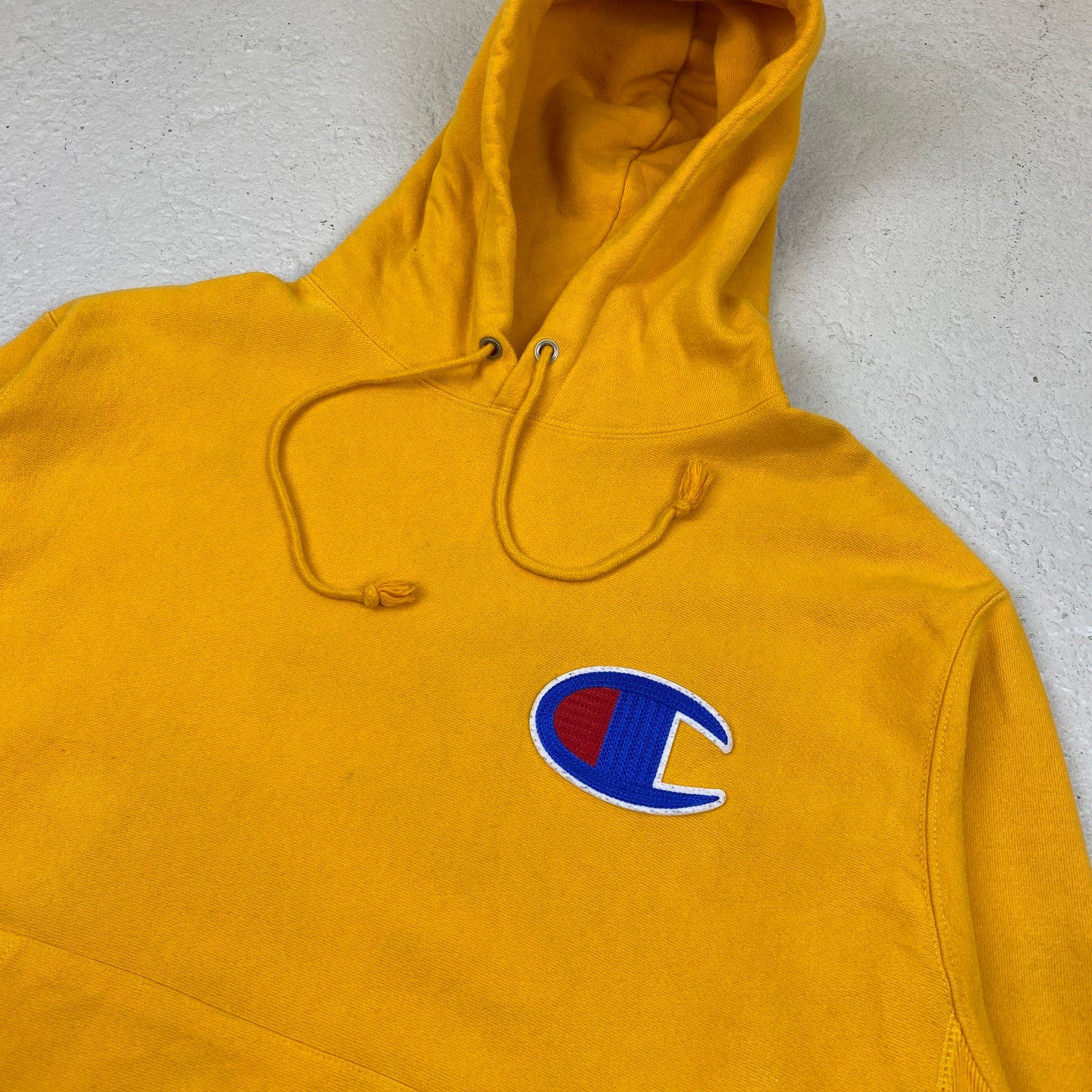 Champion heavyweight embroidered hoodie (XL)