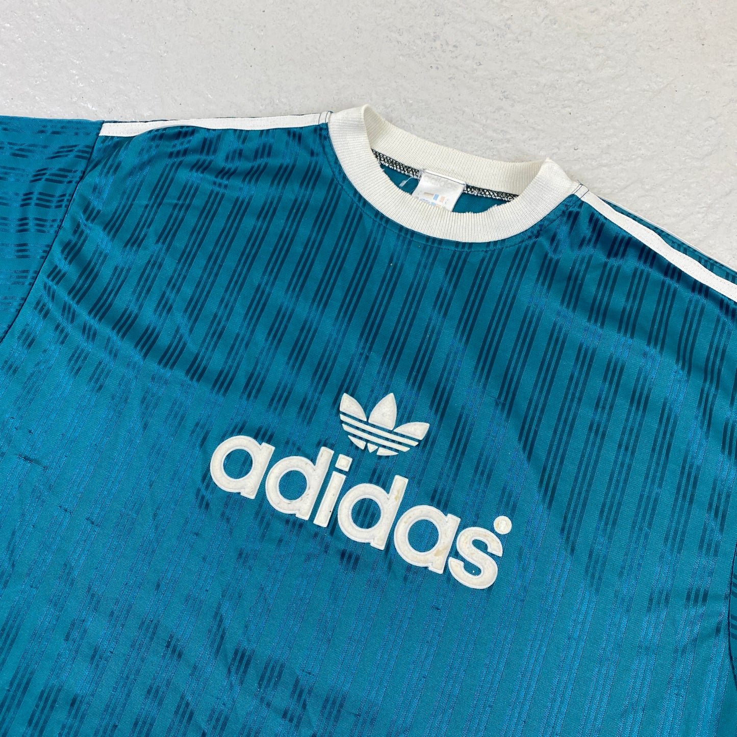 Adidas embroidered jersey shirt (M-L)