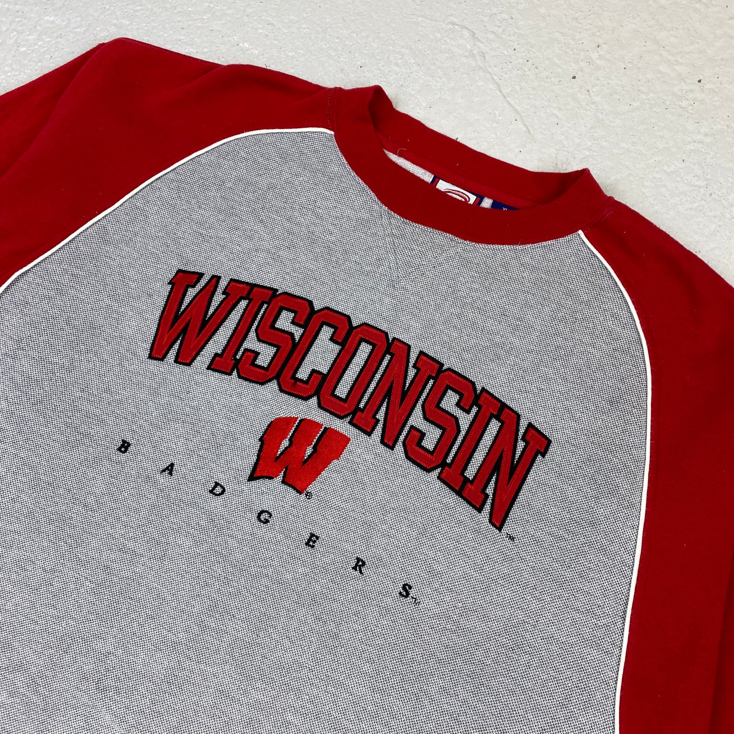 Wisconsin RARE heavyweight embroidered sweater (XL)
