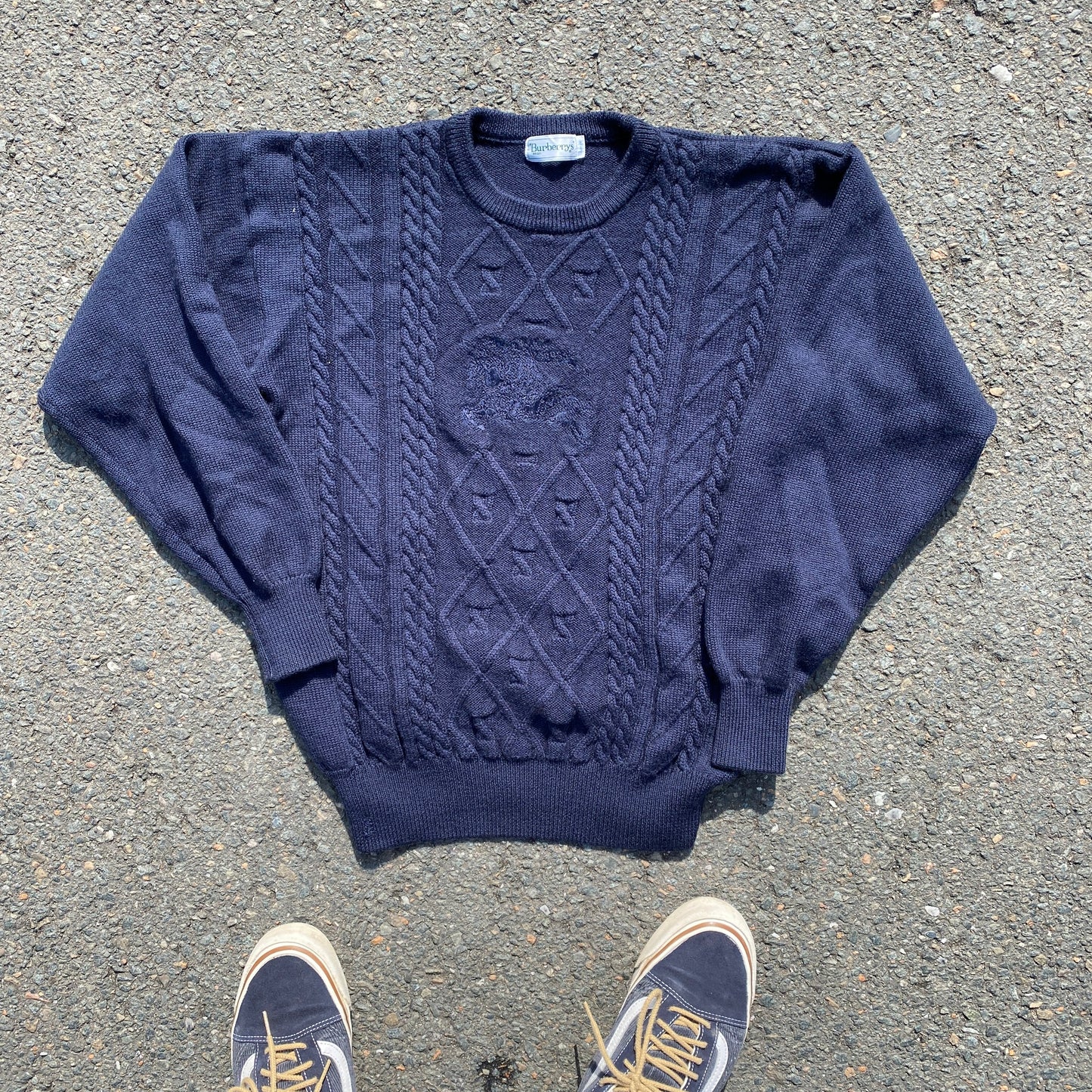 Burberrys knit sweater (XS)