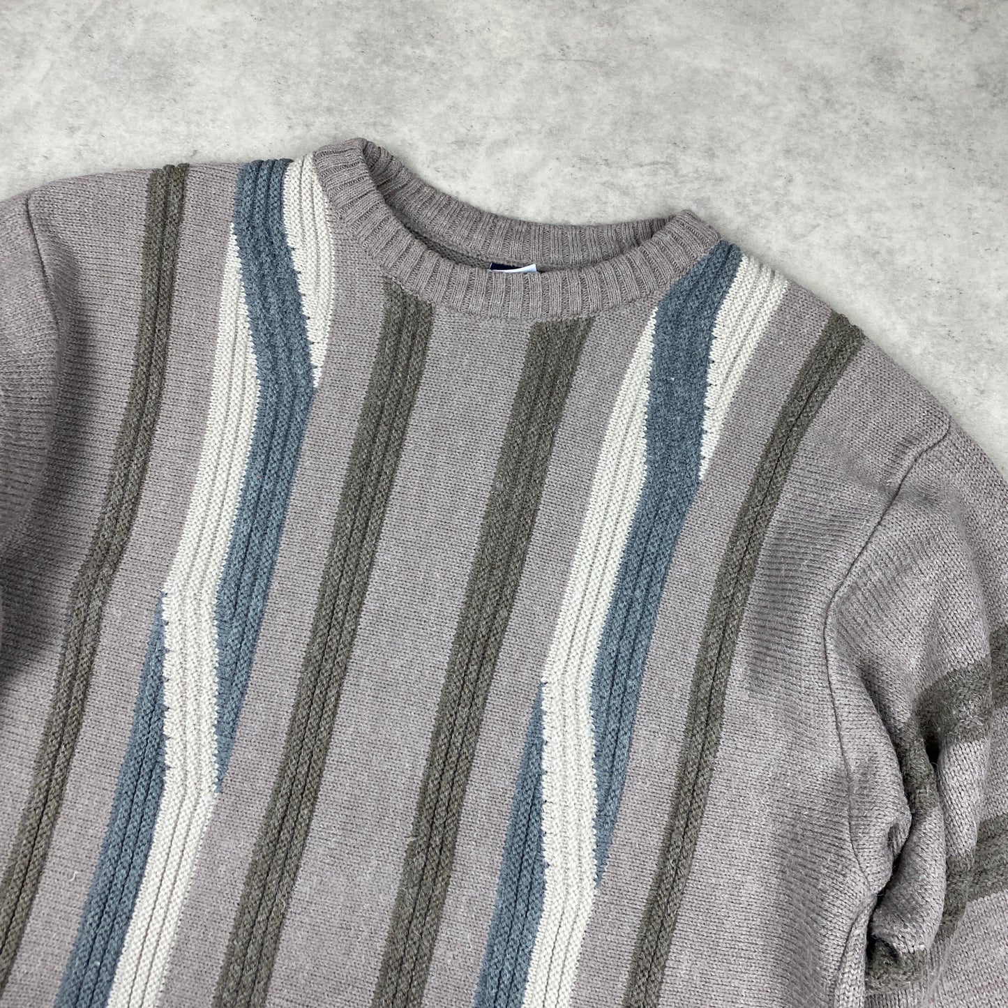 VTG knit heavyweight sweater (L)