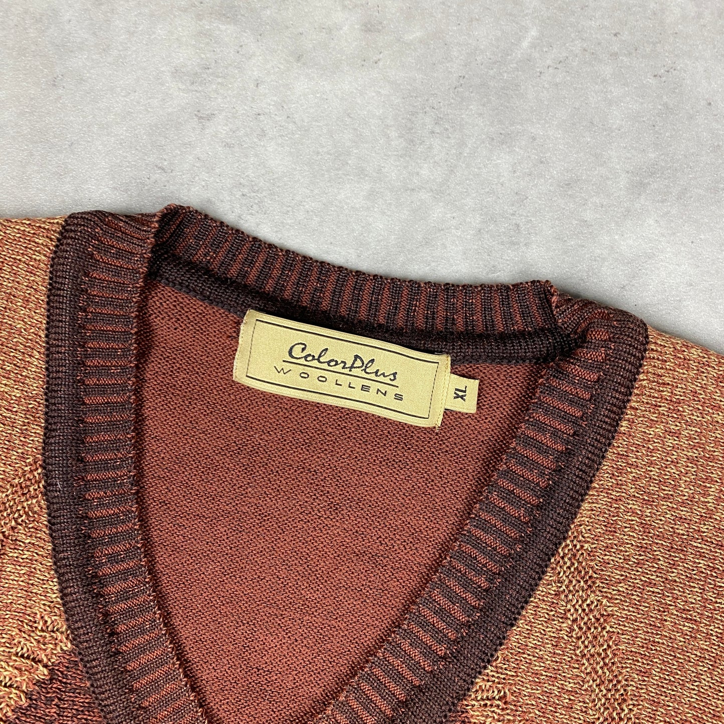 VTG heavyweight knit sweater (XL)