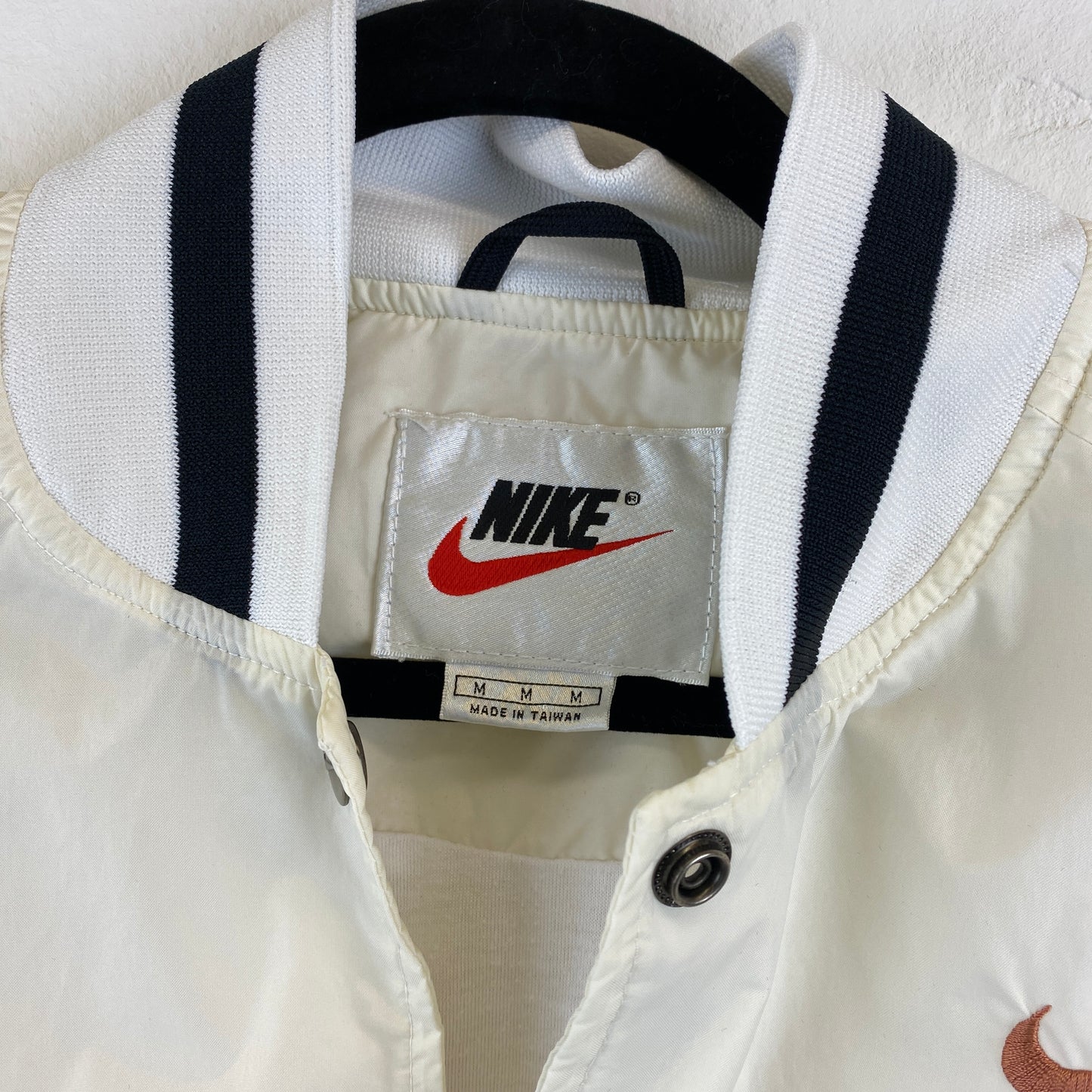 Nike RARE embroidered jacket (XS-S)