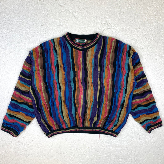 Tundra RARE heavyweight knit sweater (M-L)