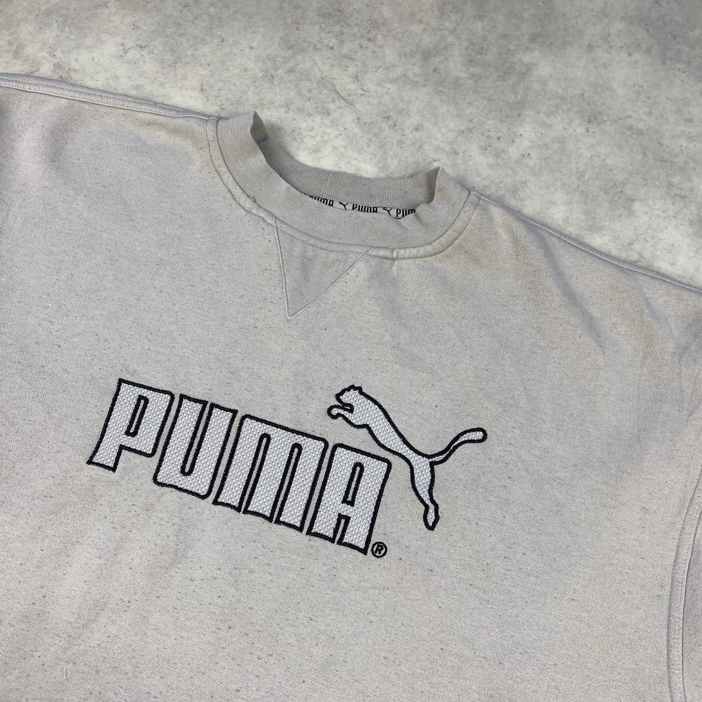 Puma sweater (L)