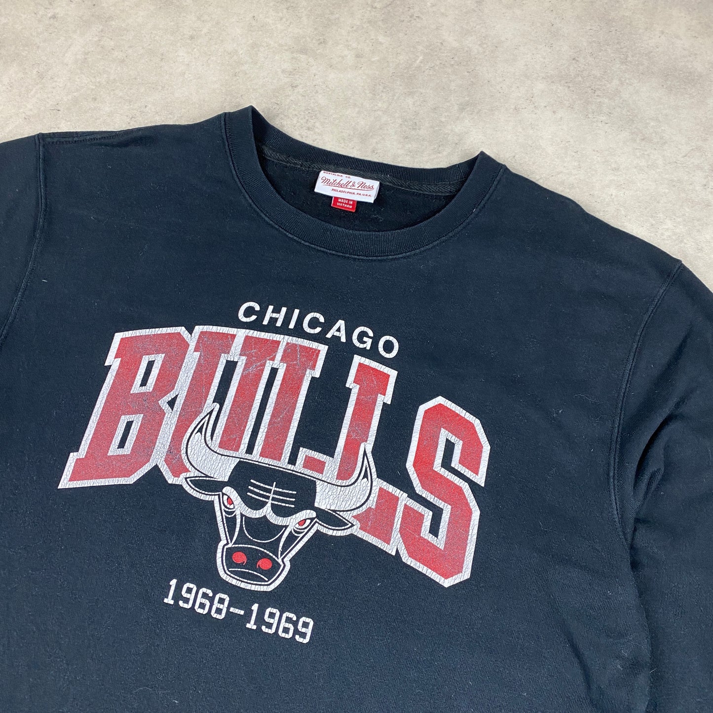 Chicago Bulls RARE heavyweight sweater (L)