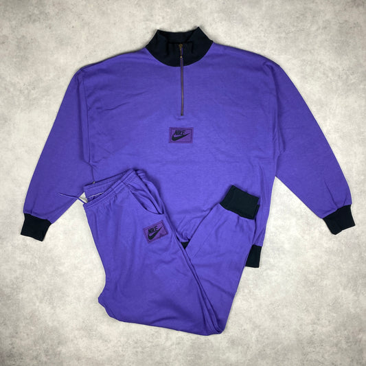 Nike RARE suit (L-XL)