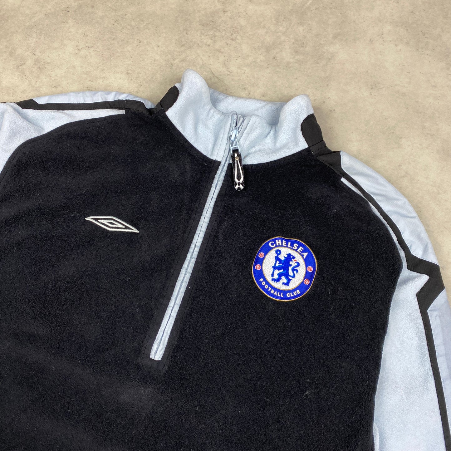 FC Chelsea Umbro RARE 1/4 zip fleece sweater (M-L)