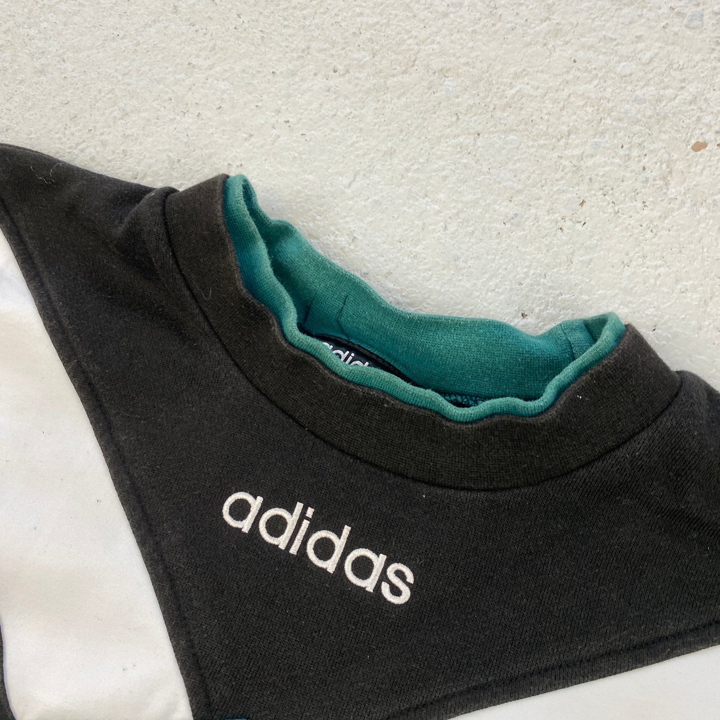 Adidas RARE heavyweight sweater (L-XL)
