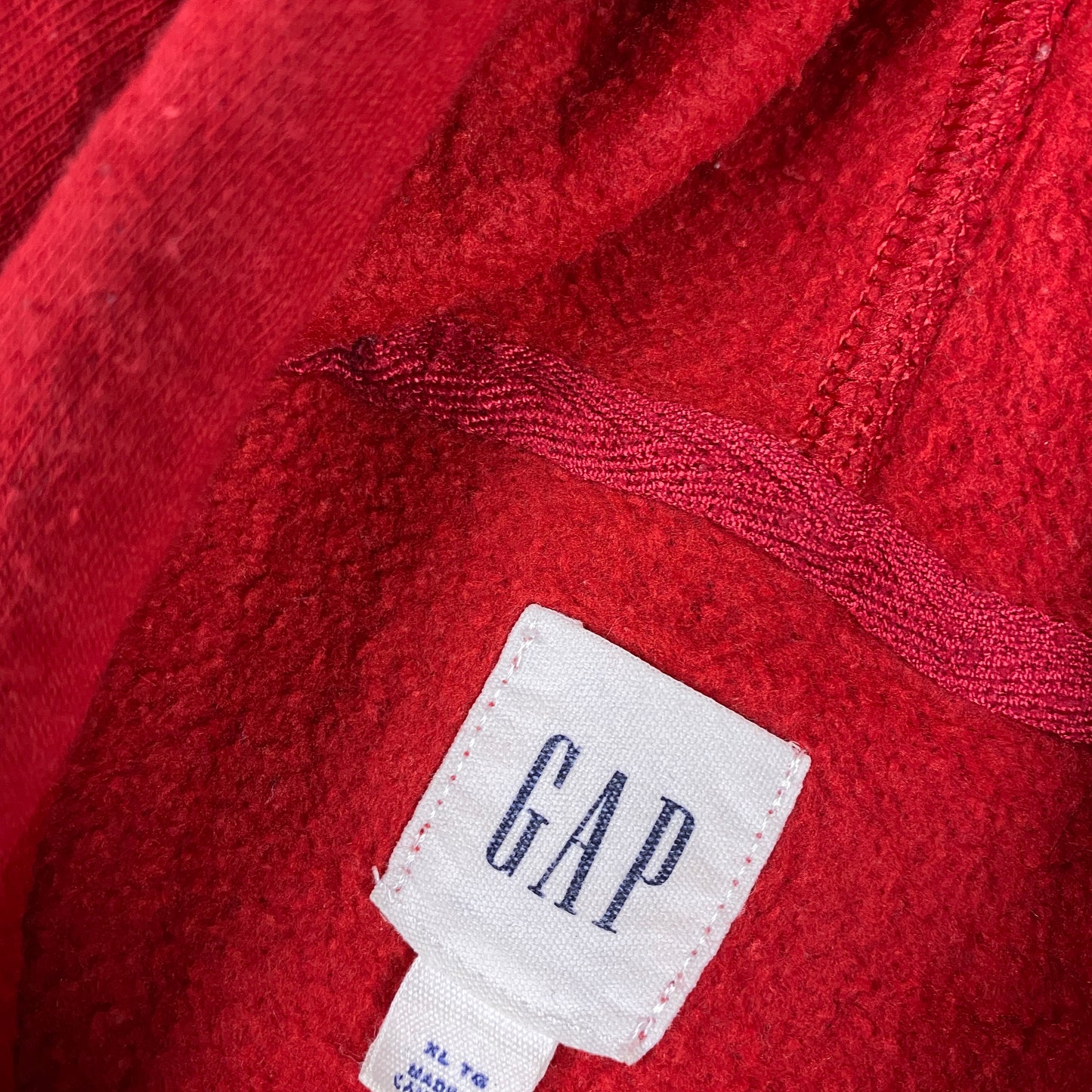 GAP embroidered hoodie (XL)